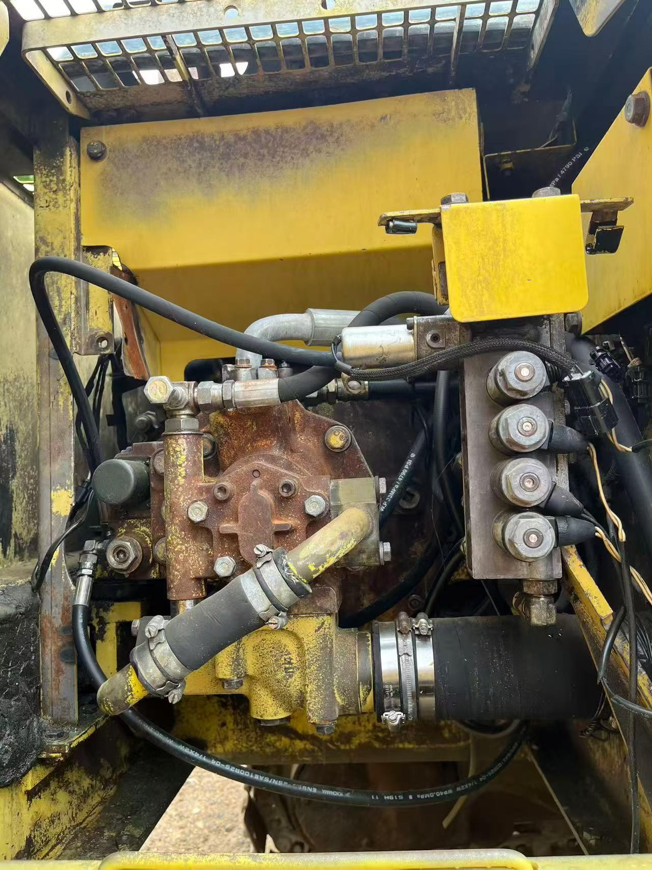 Buy Komatsu PC100-6 Used Excavator / 7