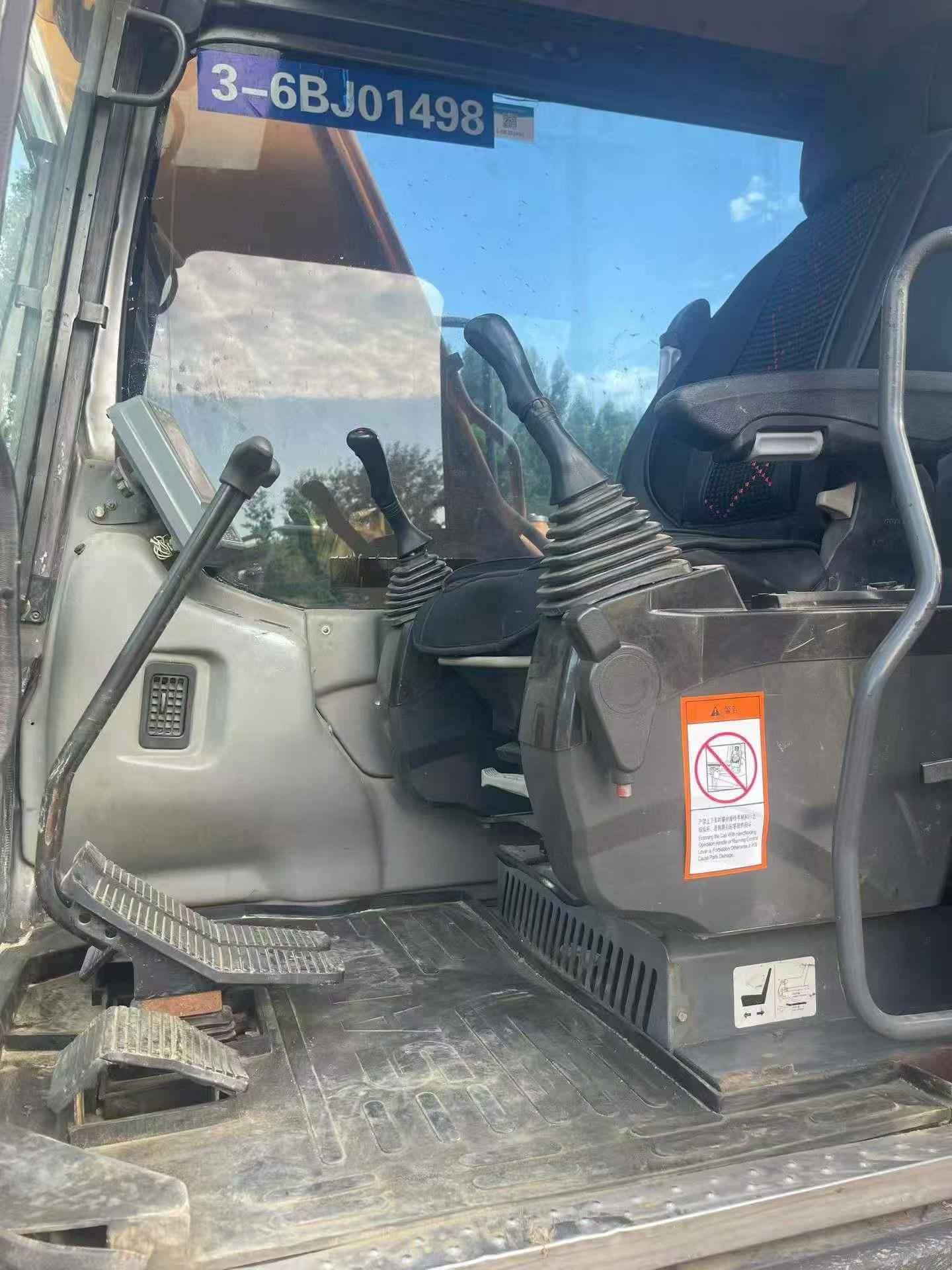 Buy Sany SY135 Used Excavator / 5