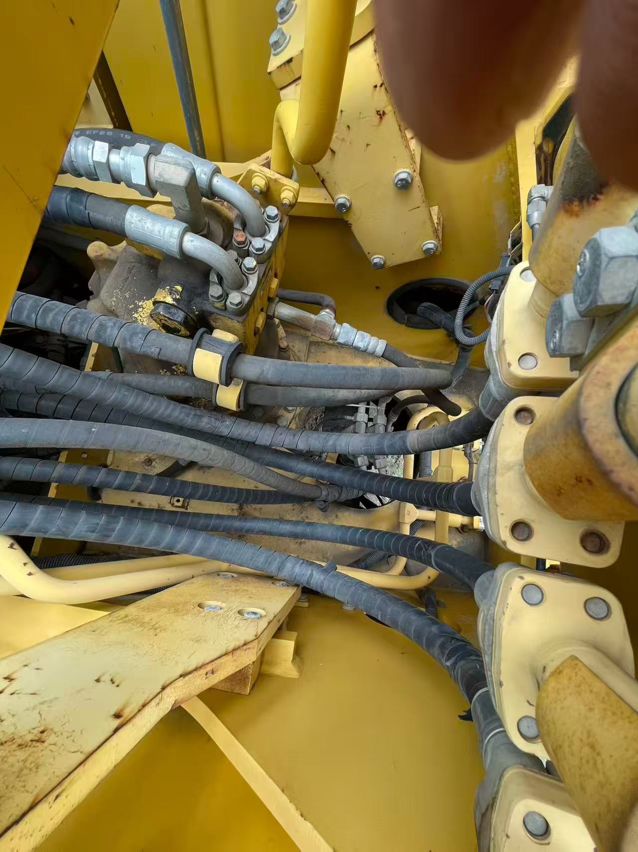 Buy Komatsu PC200-8N1 Used Excavator / 3