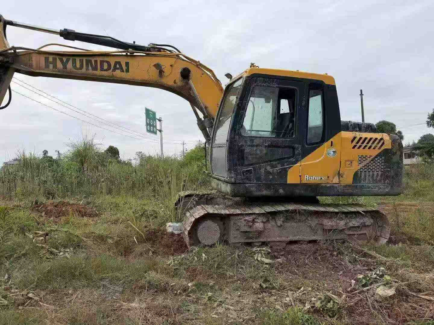 Buy Hyundai 110LVS Used Excavator / 5