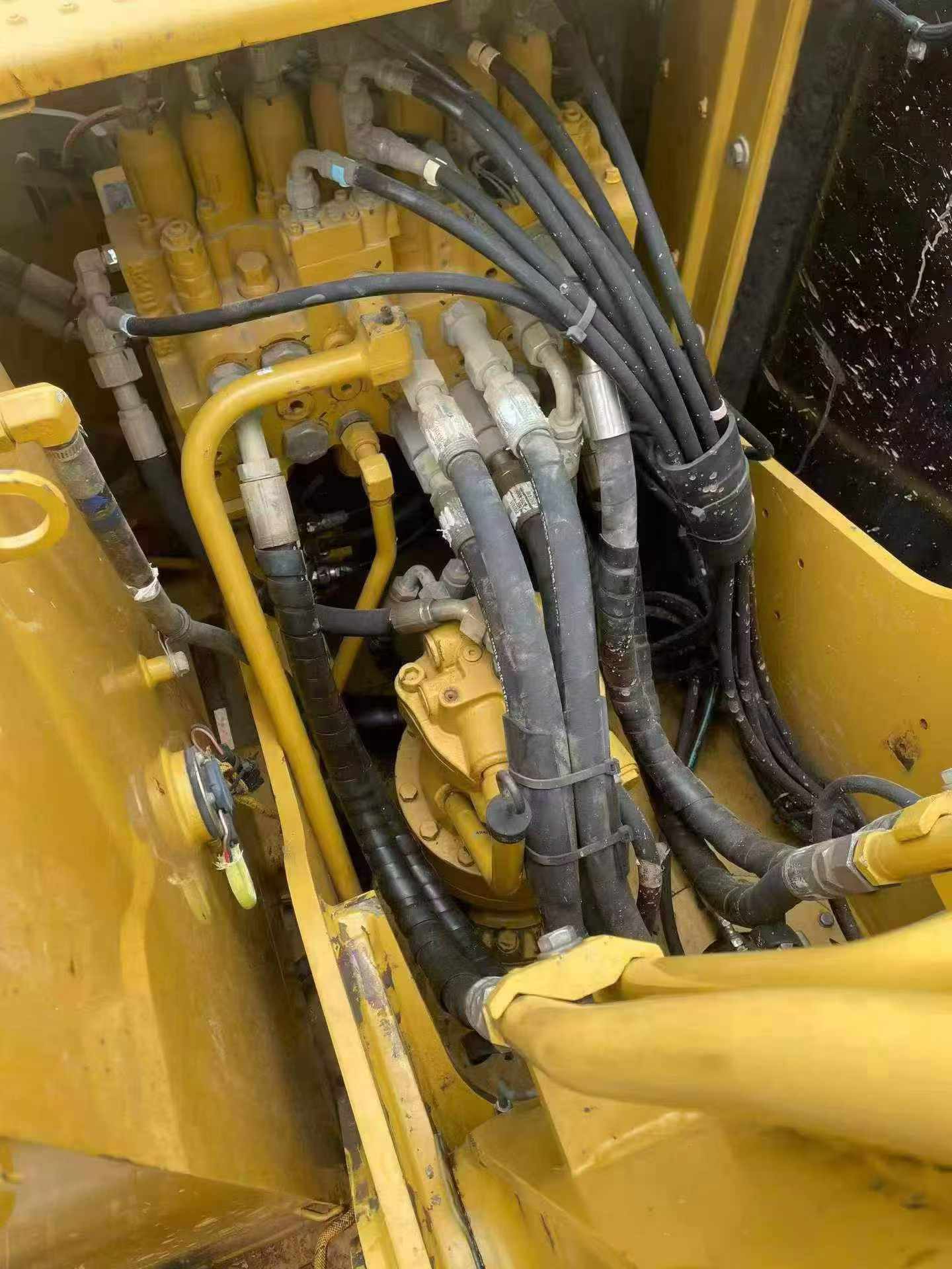 Buy Caterpillar 313D Used Excavator / 6