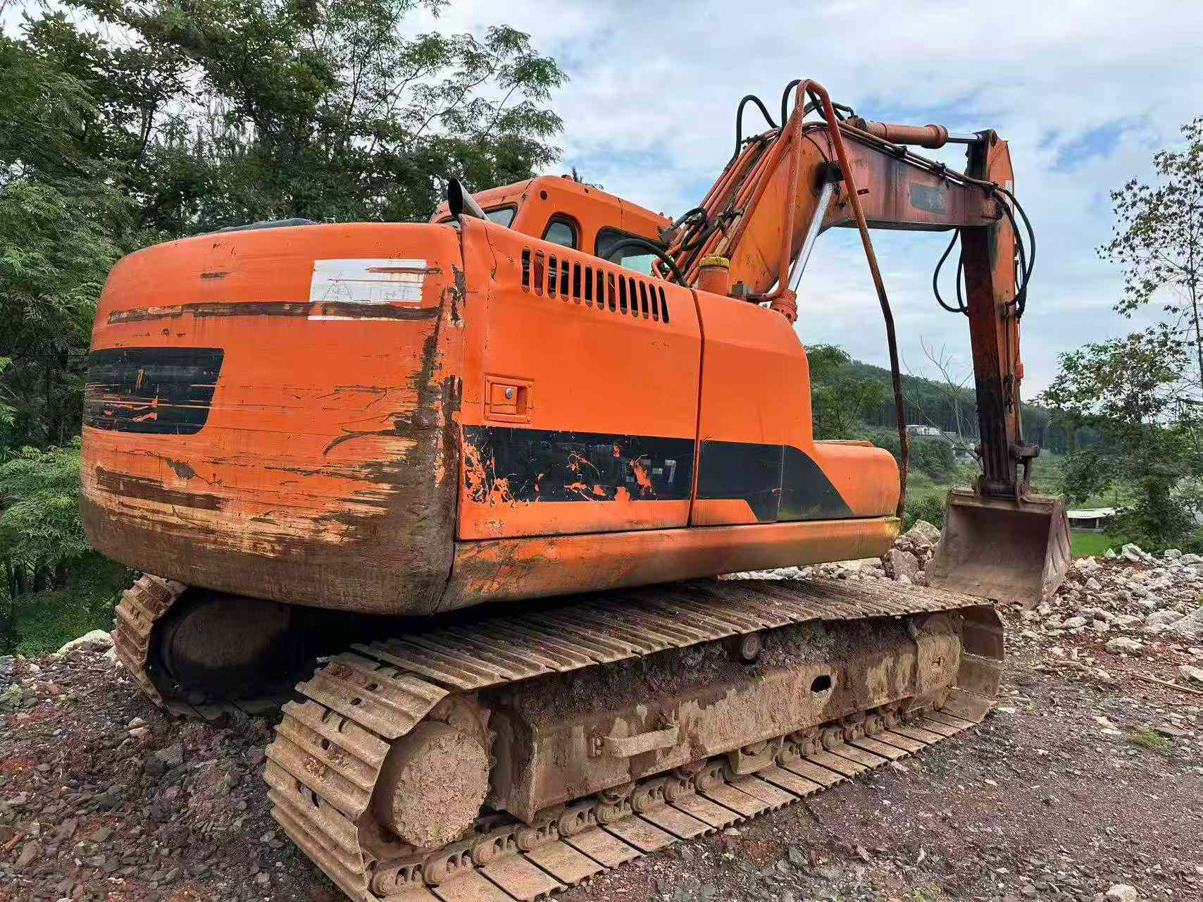 Buy Doosan DH150 Used Excavator / 2