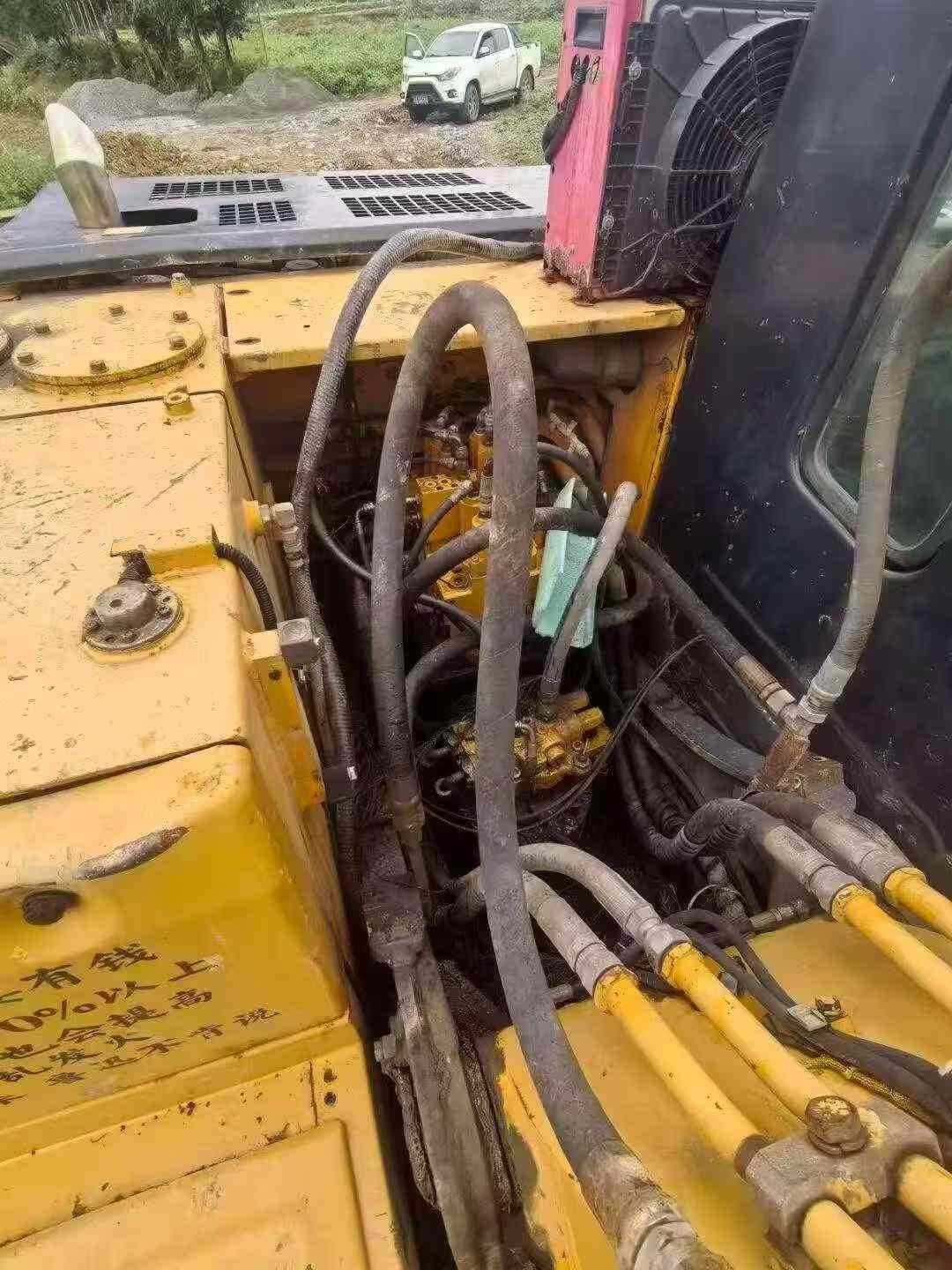 Buy Hyundai 110LVS Used Excavator / 4