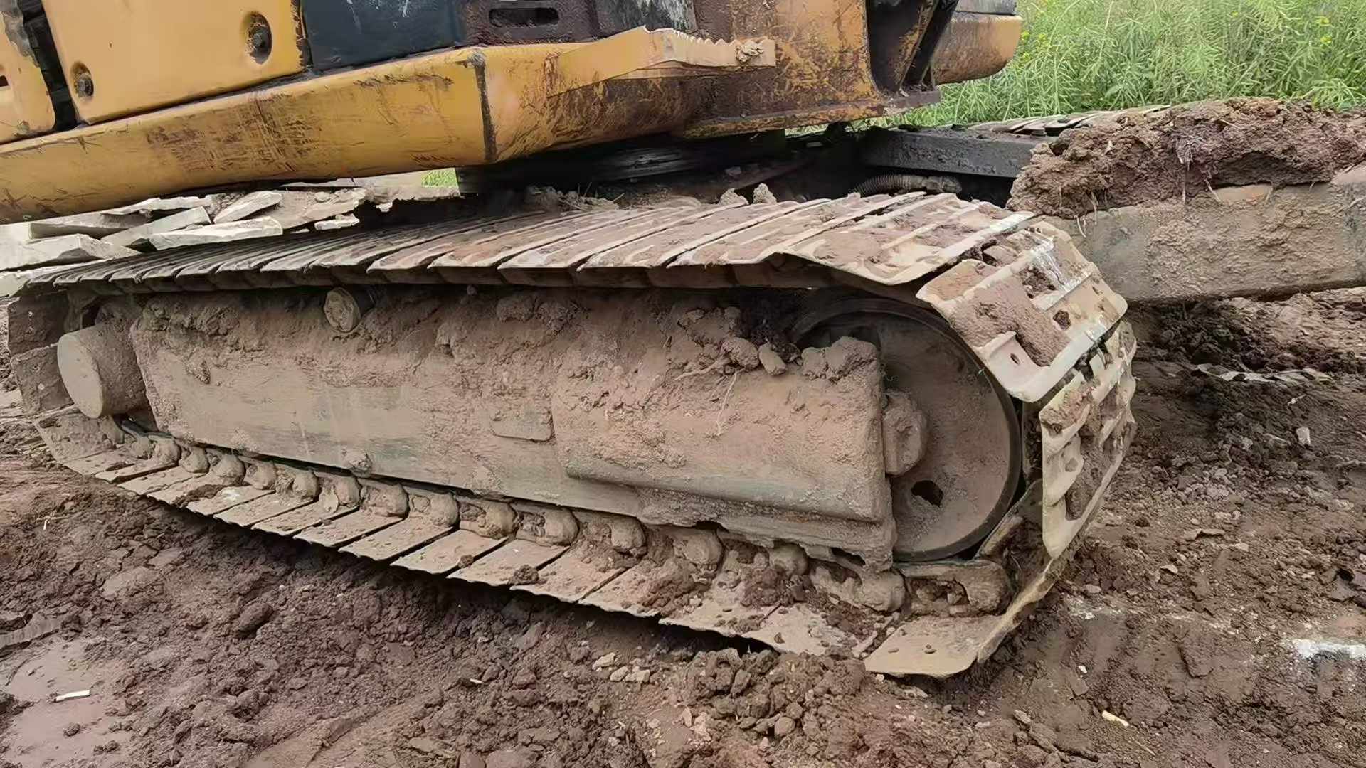 Buy Caterpillar 305.5 Used Excavator / 9