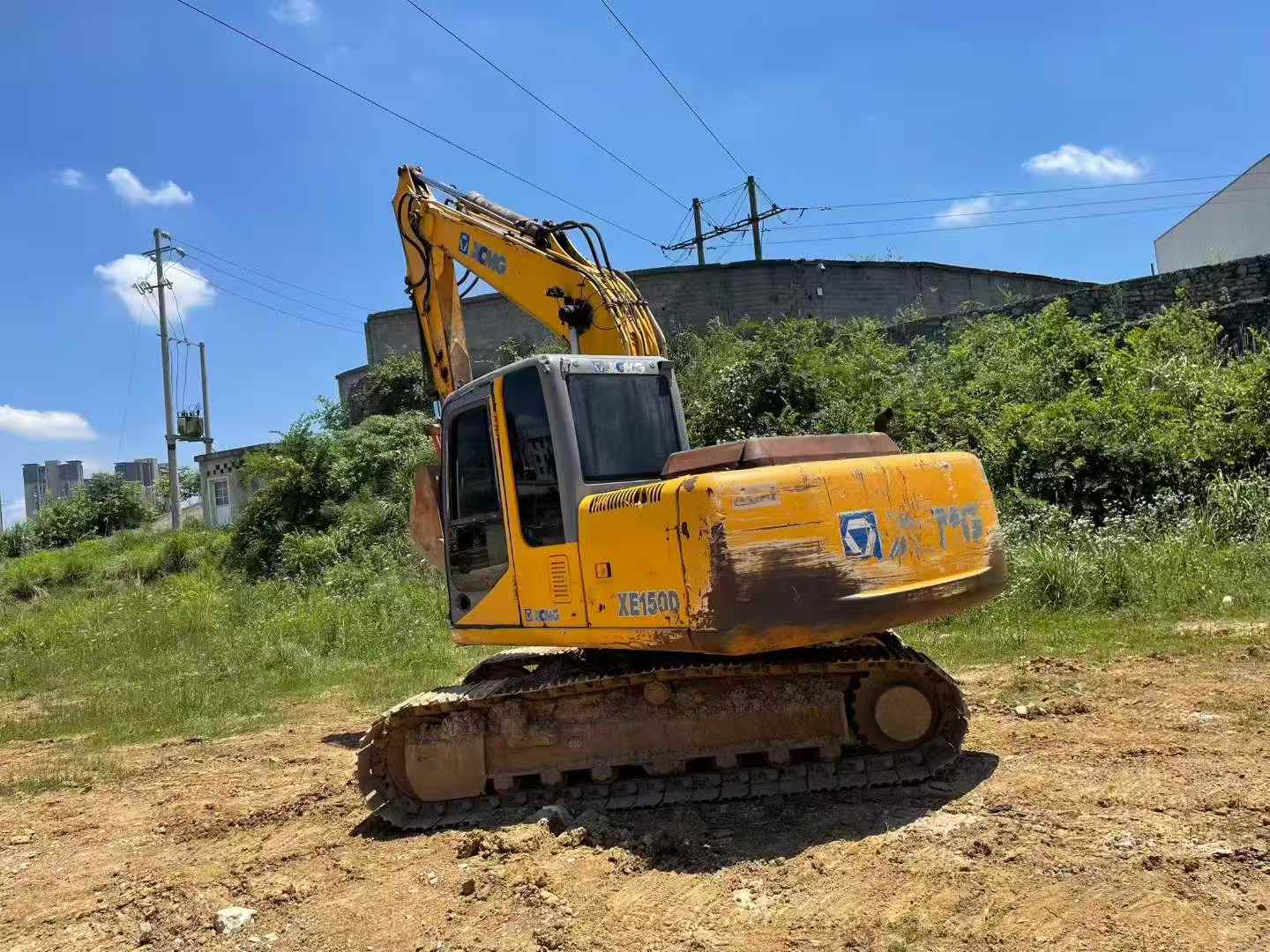 Buy XCMG XE150 Used Excavator / 2