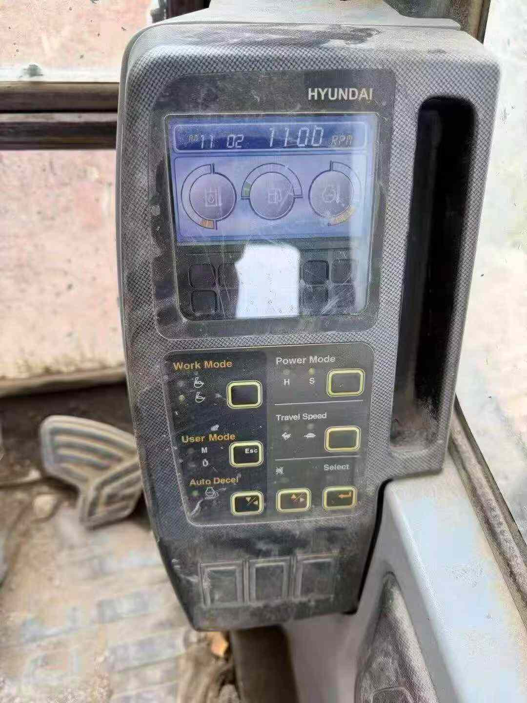 Buy Hyundai 110LVS Used Excavator / 3