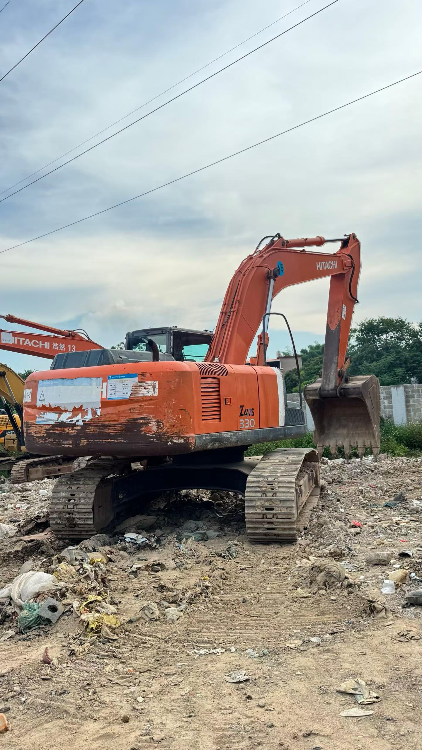 Buy Hitachi EX270 Used Excavator / 4