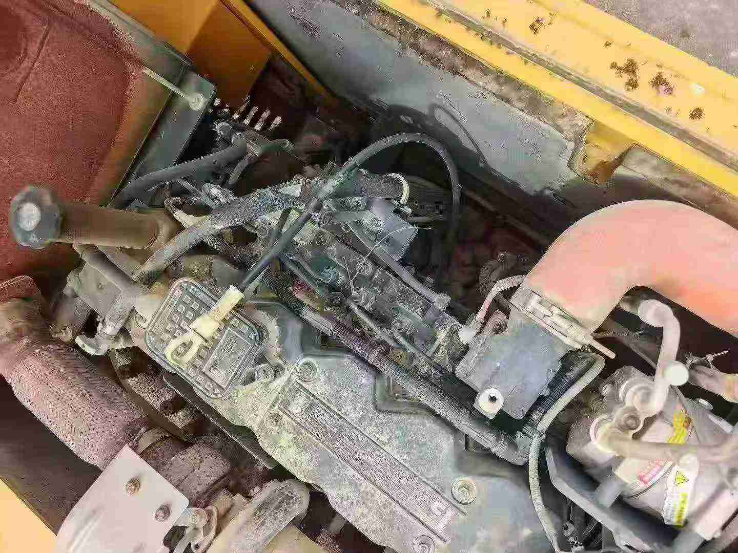 Buy XCMG XE215 Used Excavator / 4