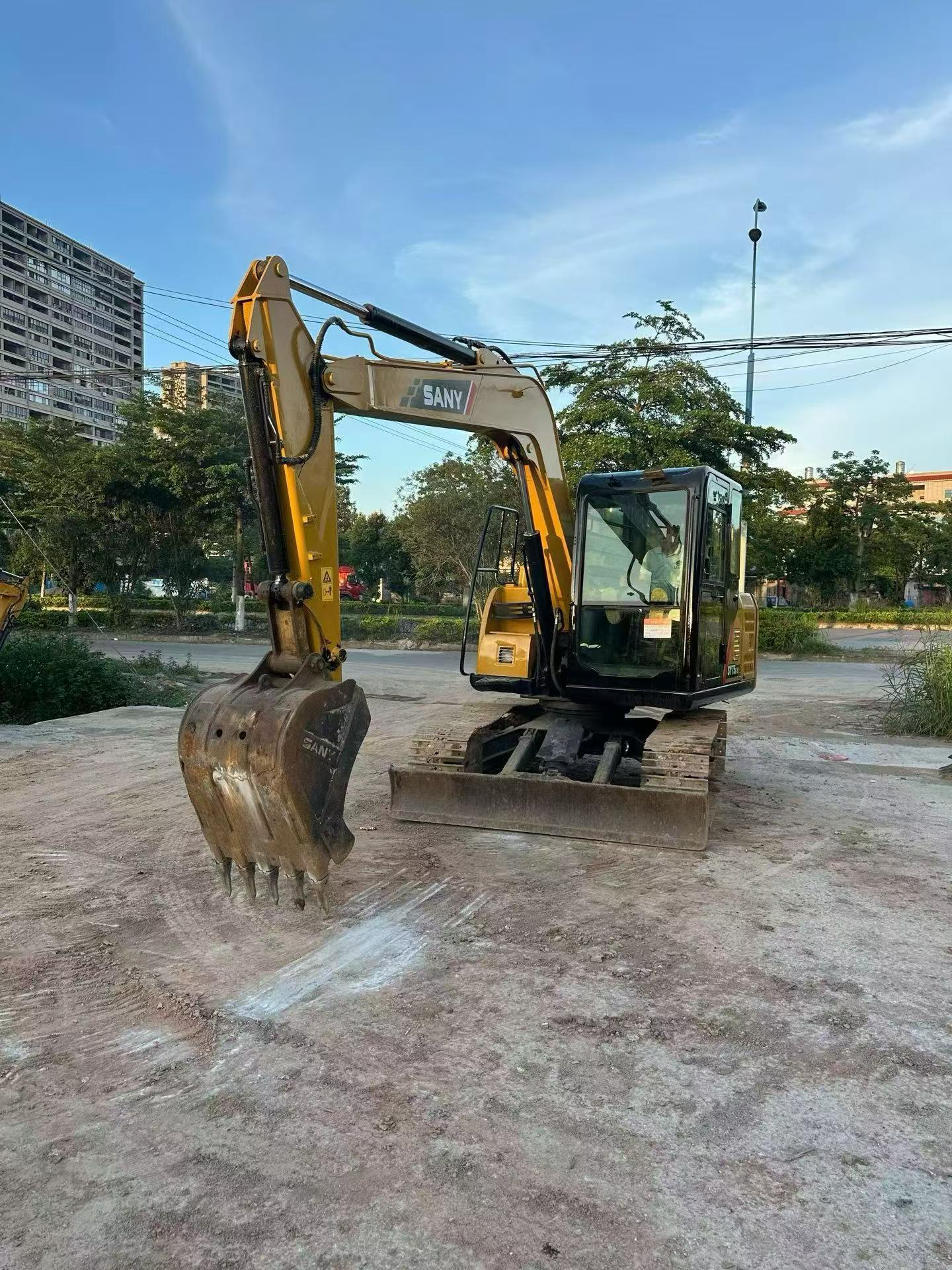 Buy Sany SY75 Used Excavator / 4