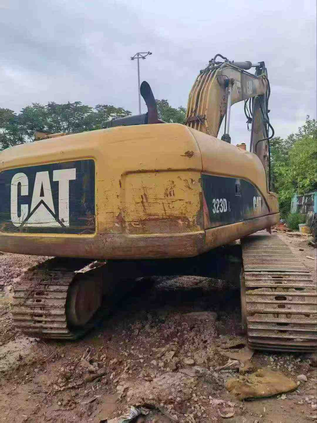 Buy Caterpillar 323 Used Excavator / 2