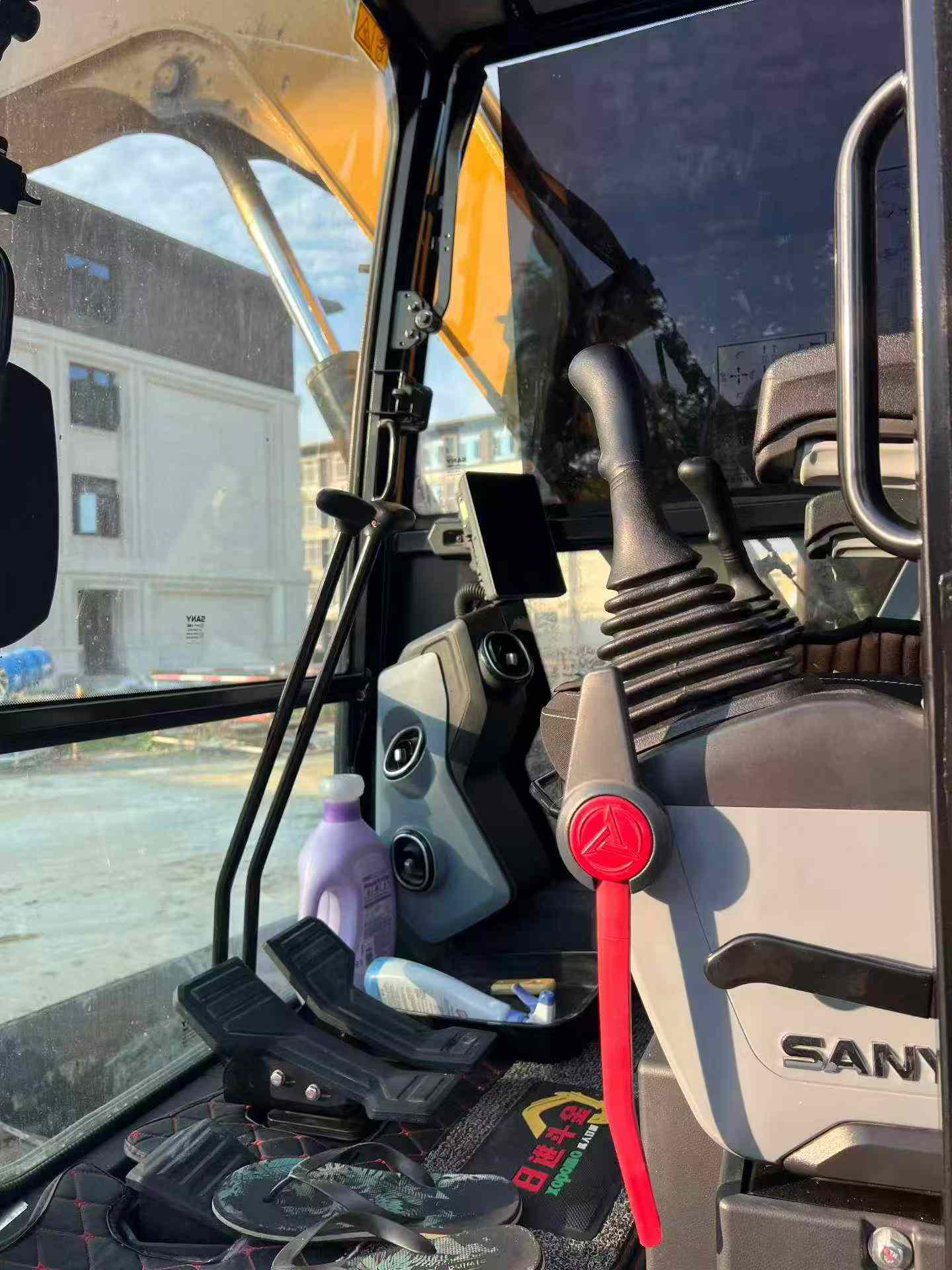 Buy Sany SY75 Used Excavator / 6