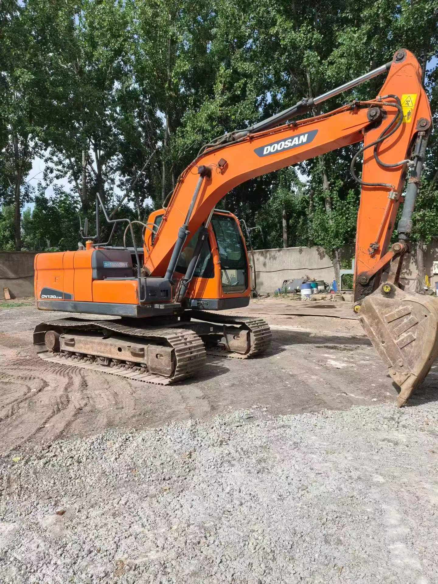 Buy Doosan S130W-3 Used Excavator / 2