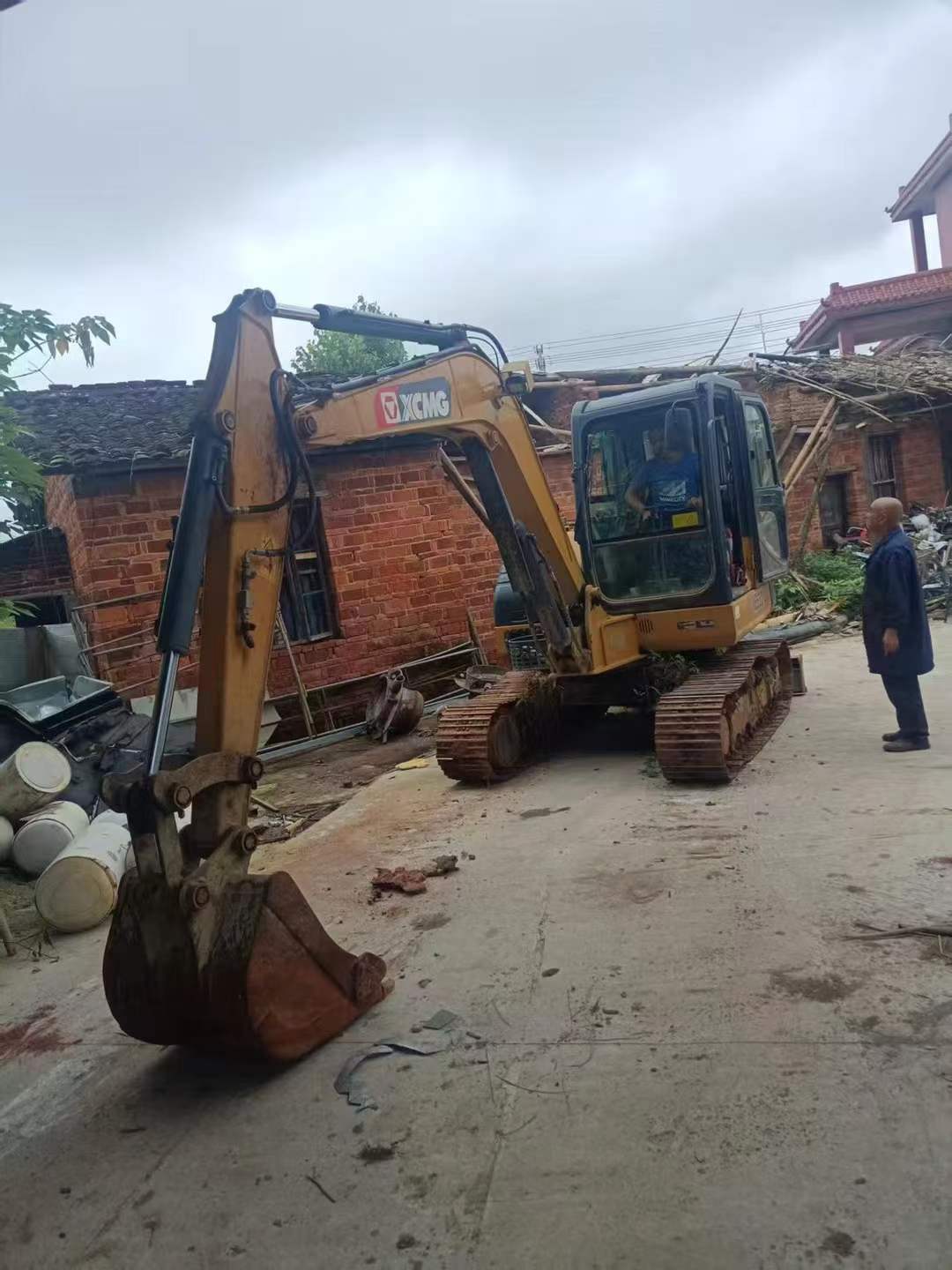 Buy XCMG XE55D Used Excavator / 3