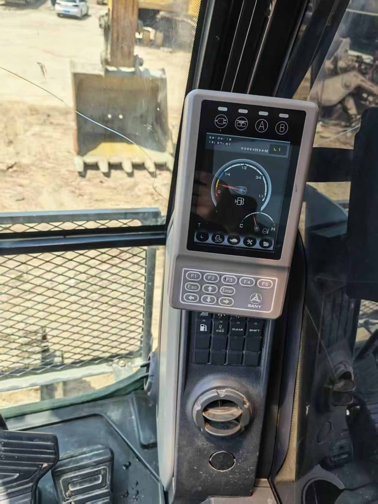 Buy Sany SY305C Used Excavator / 2