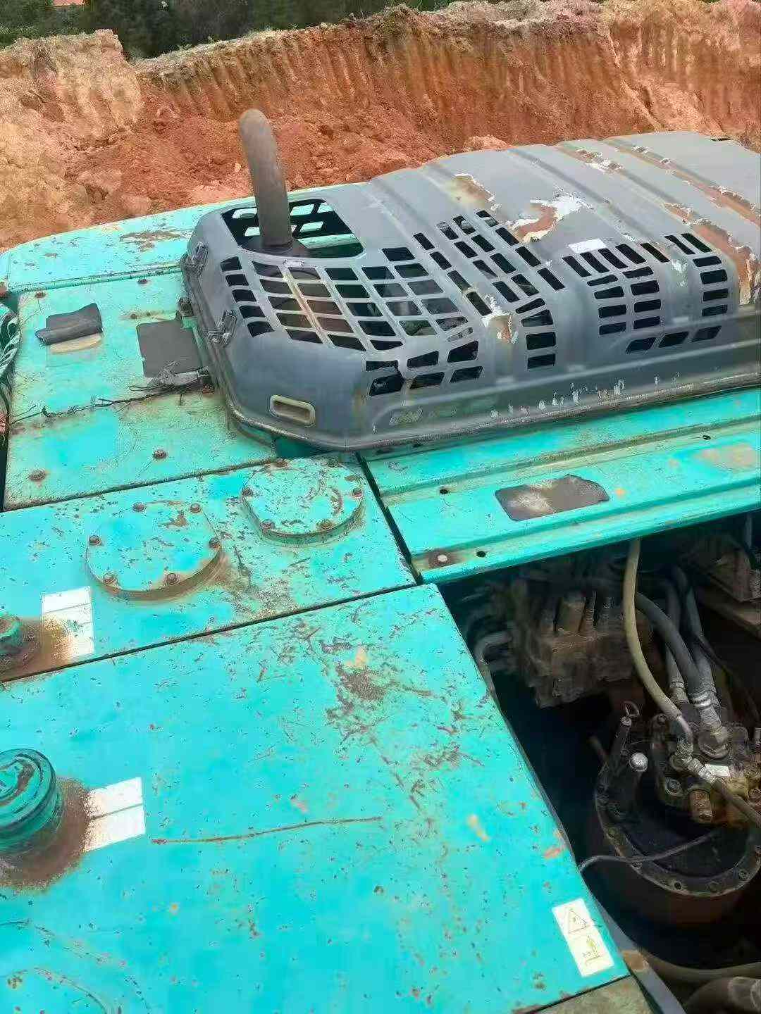 Buy Kobelco SK270D Used Excavator / 2