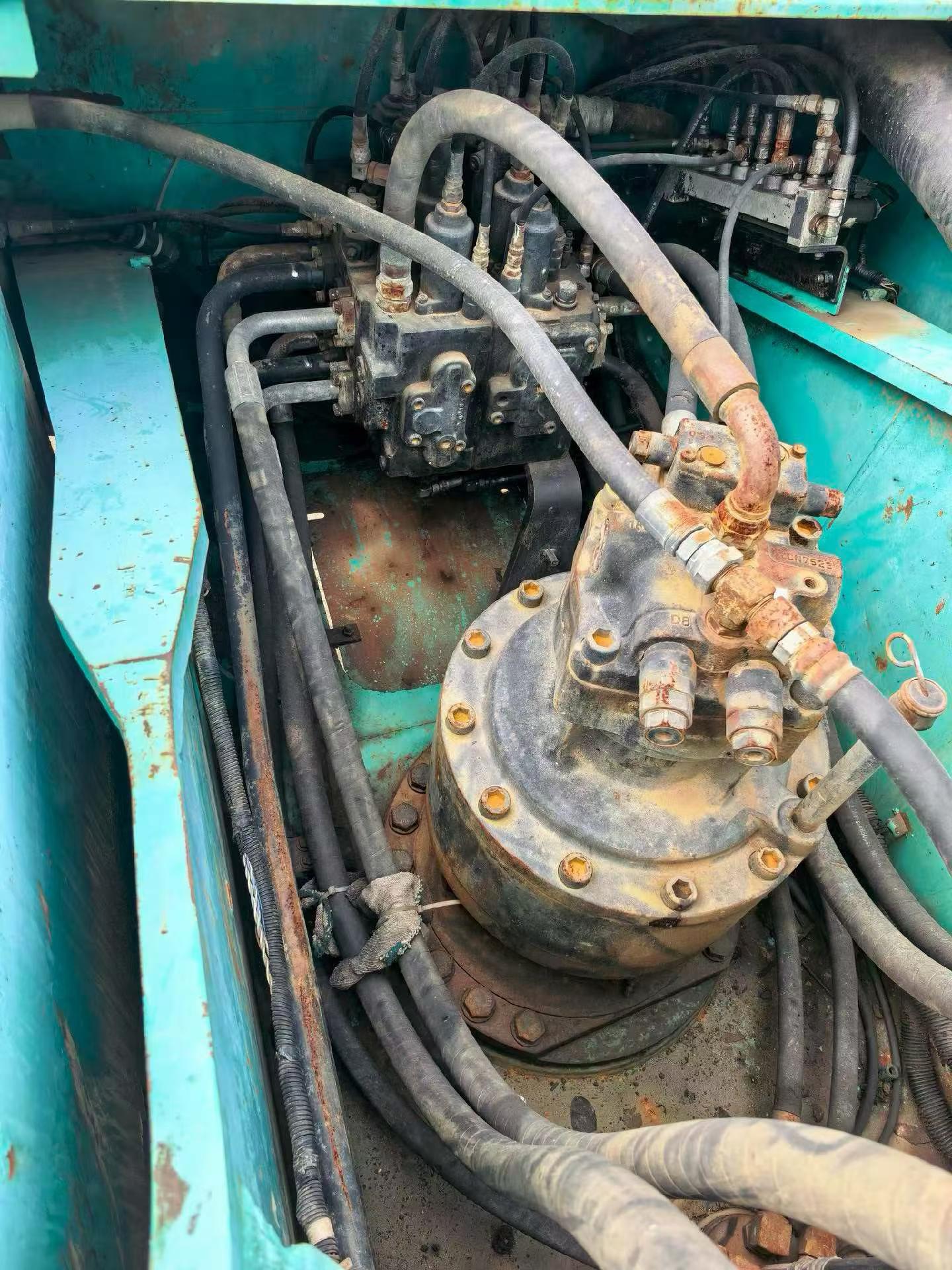 Buy Kobelco SK350-8 Used Excavator / 6