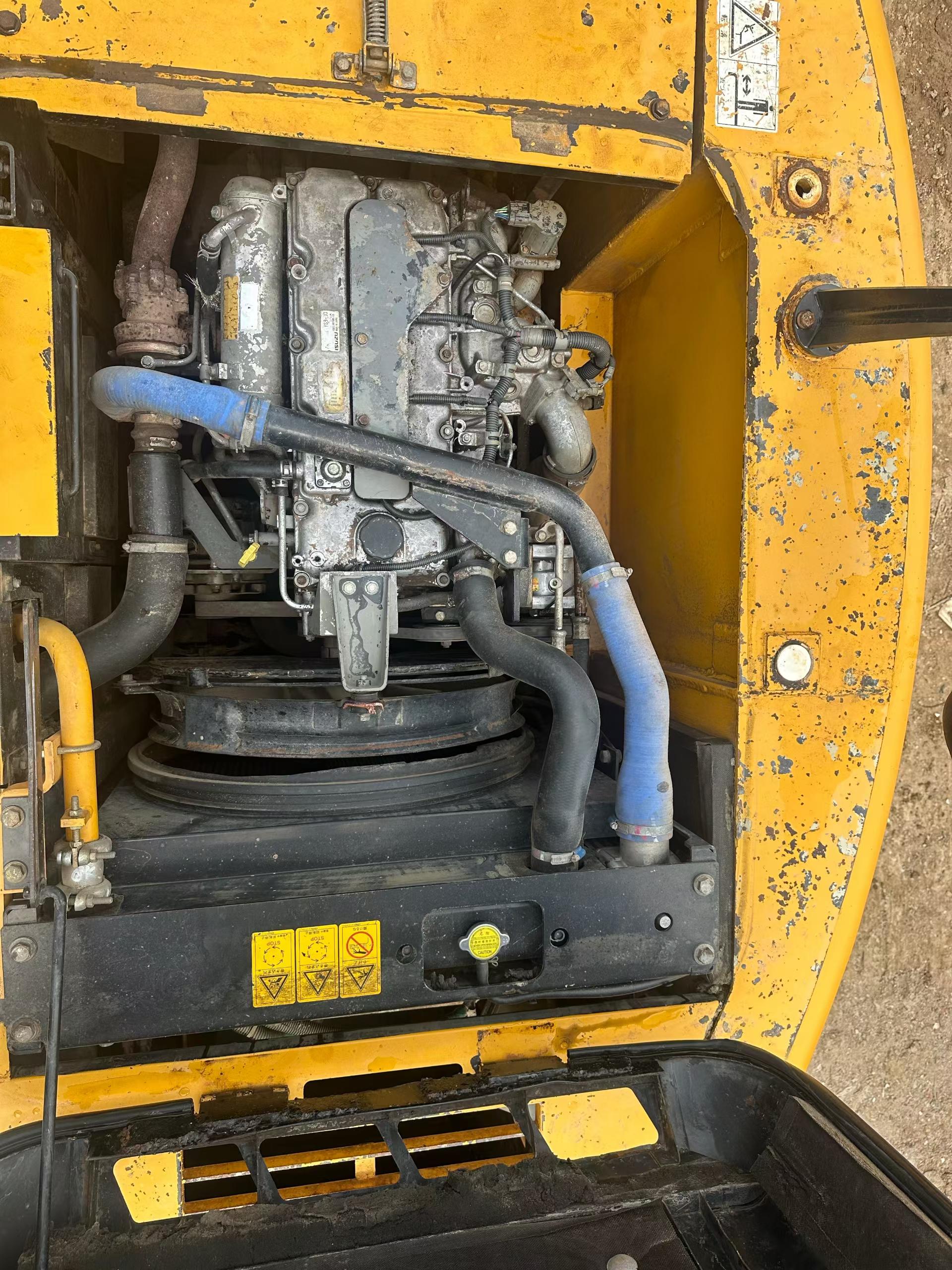 Buy Kato HD512V Used Excavator / 8