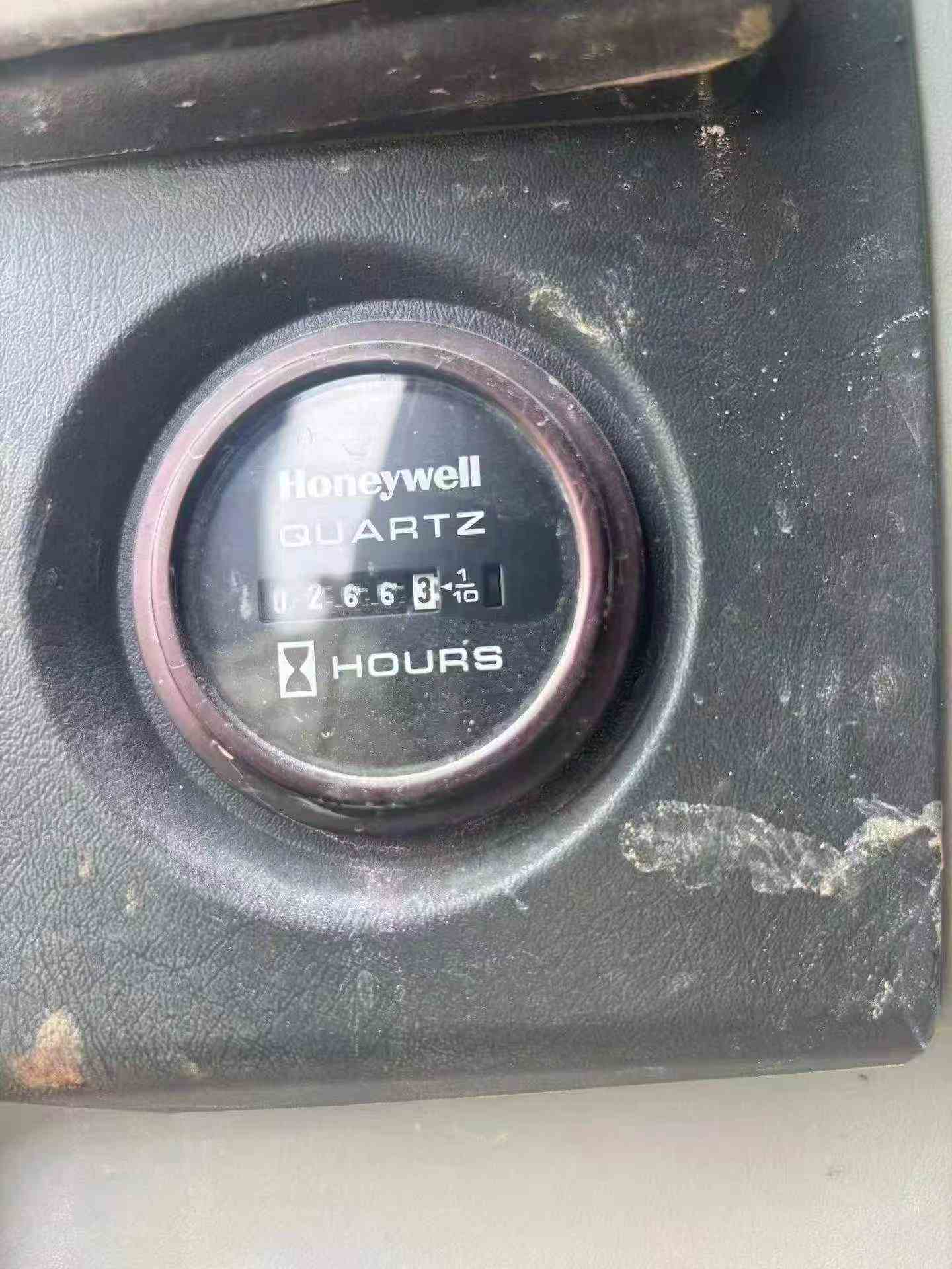 Buy Hyundai R215-7 Used Excavator / 5