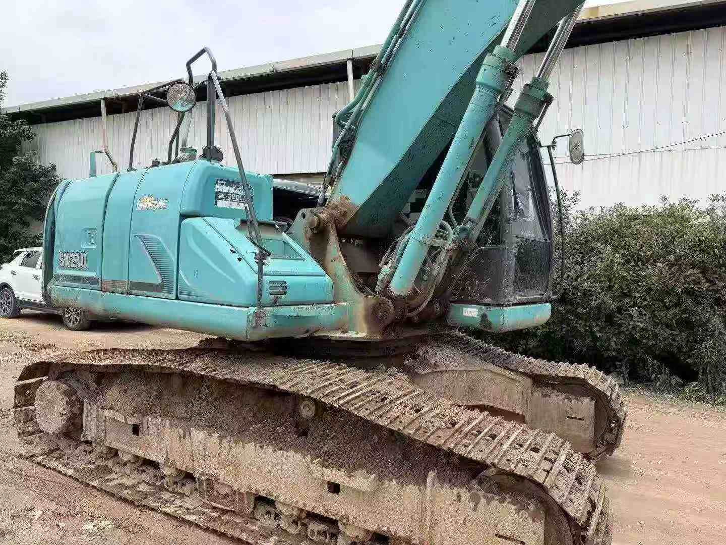 Buy Kobelco SK200 Used Excavator / 4