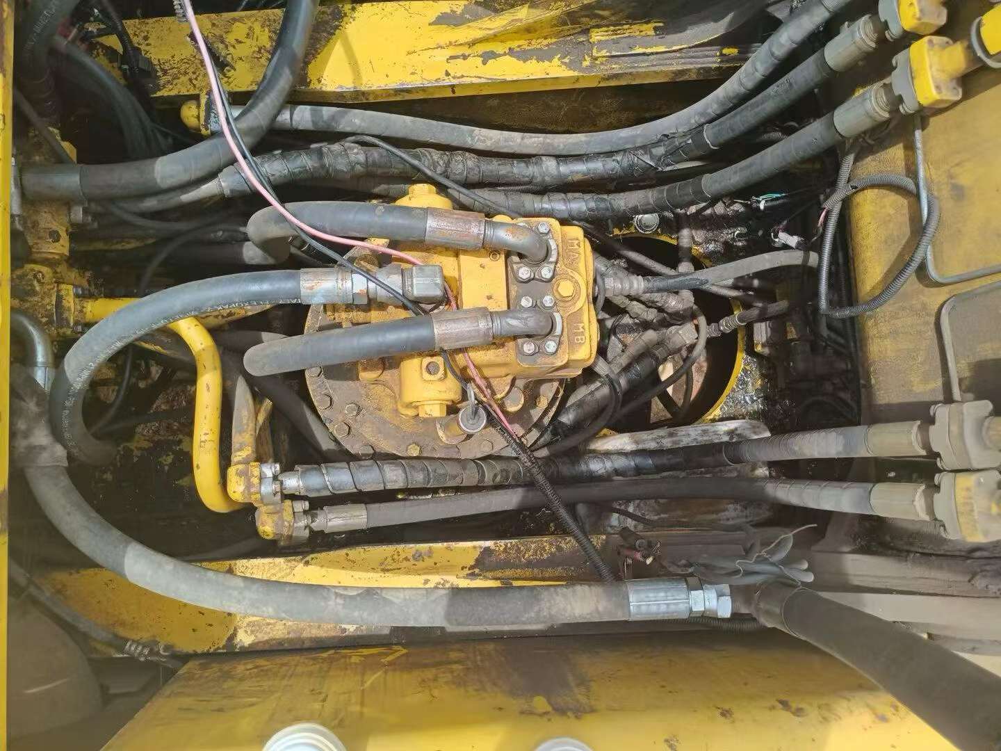 Buy Komatsu PC400-8 Used Excavator / 4