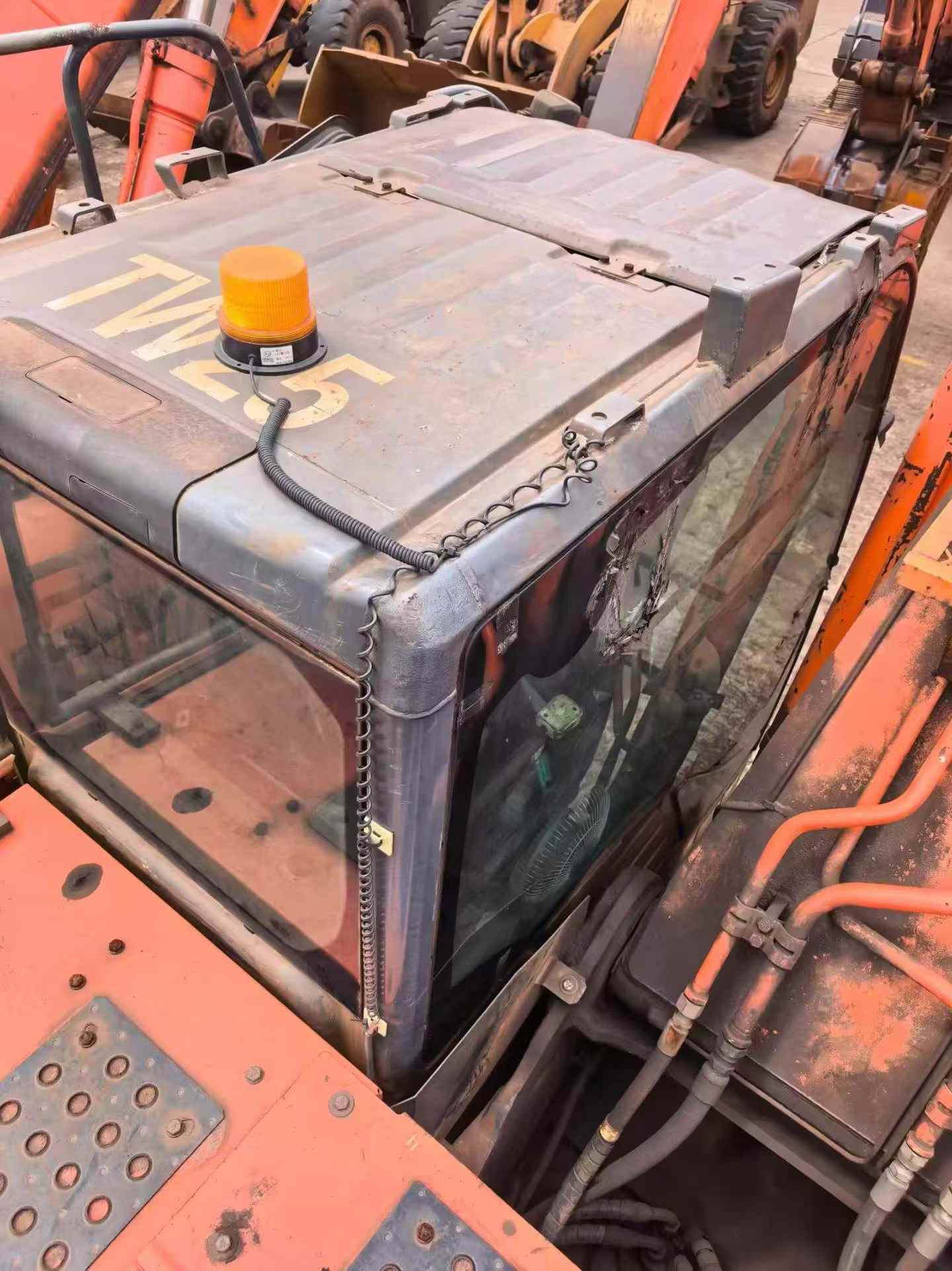 Buy Hitachi EX240-5 Used Excavator / 6