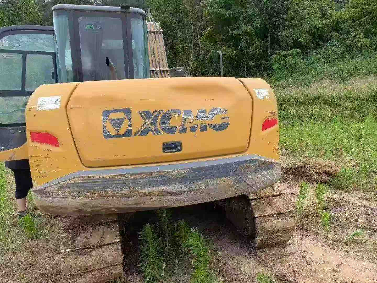 Buy XCMG XE75C Used Excavator / 3
