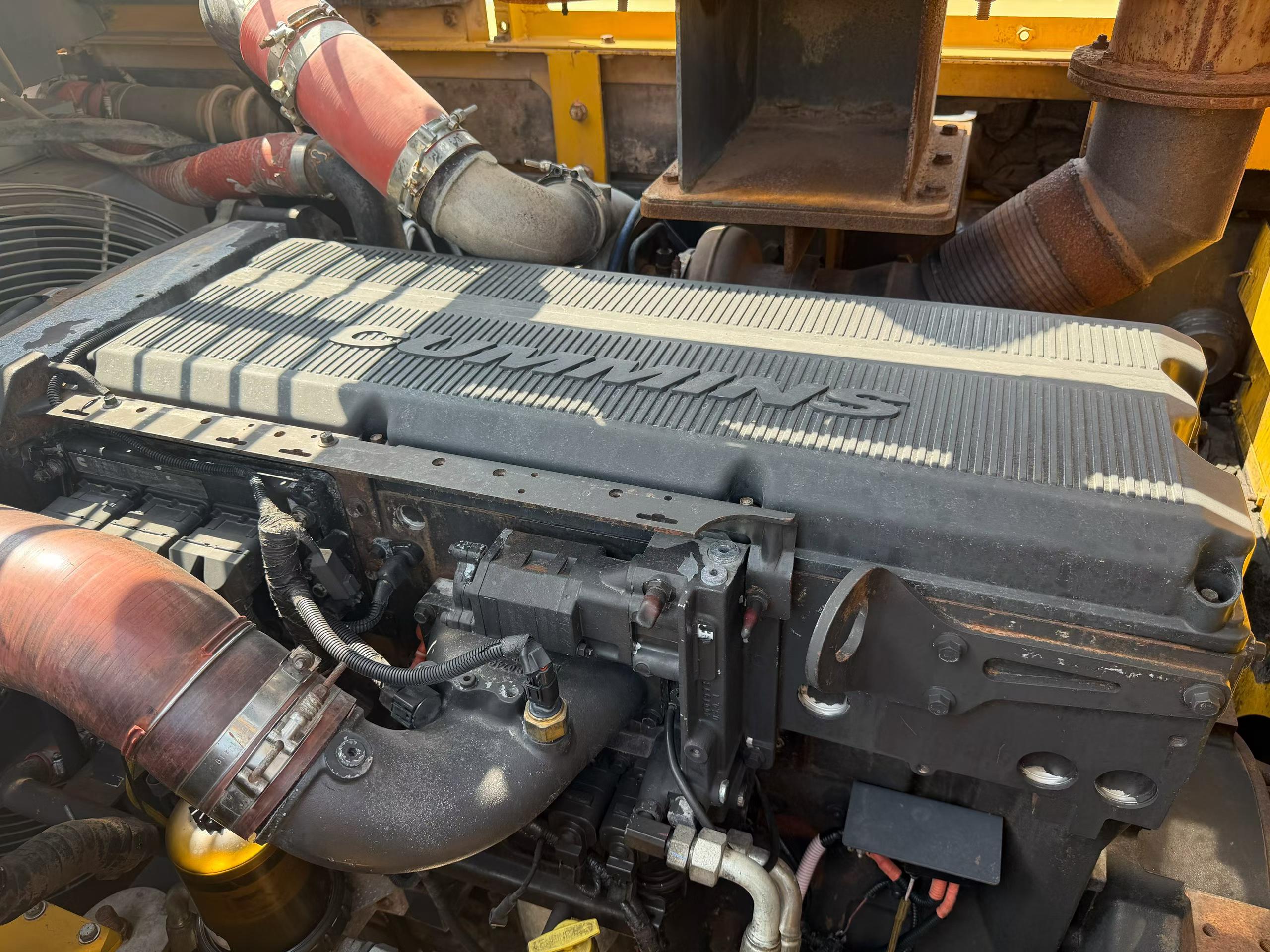 Buy XCMG XE900C Used Excavator / 9