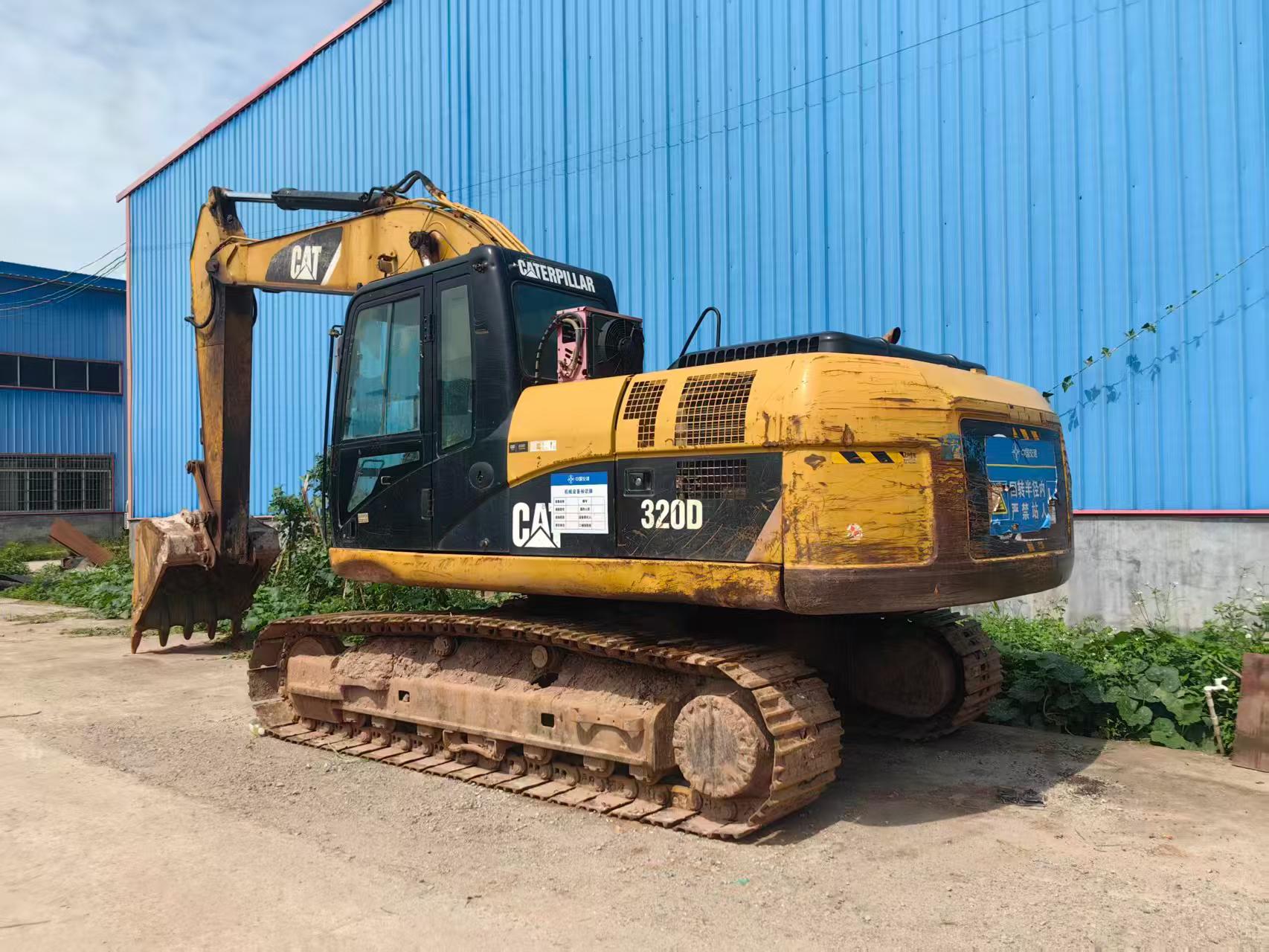 Buy Caterpillar 320D Used Excavator / 2