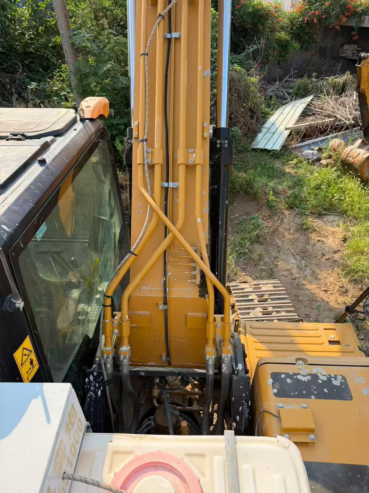 Buy Sany SY205C Used Excavator / 9