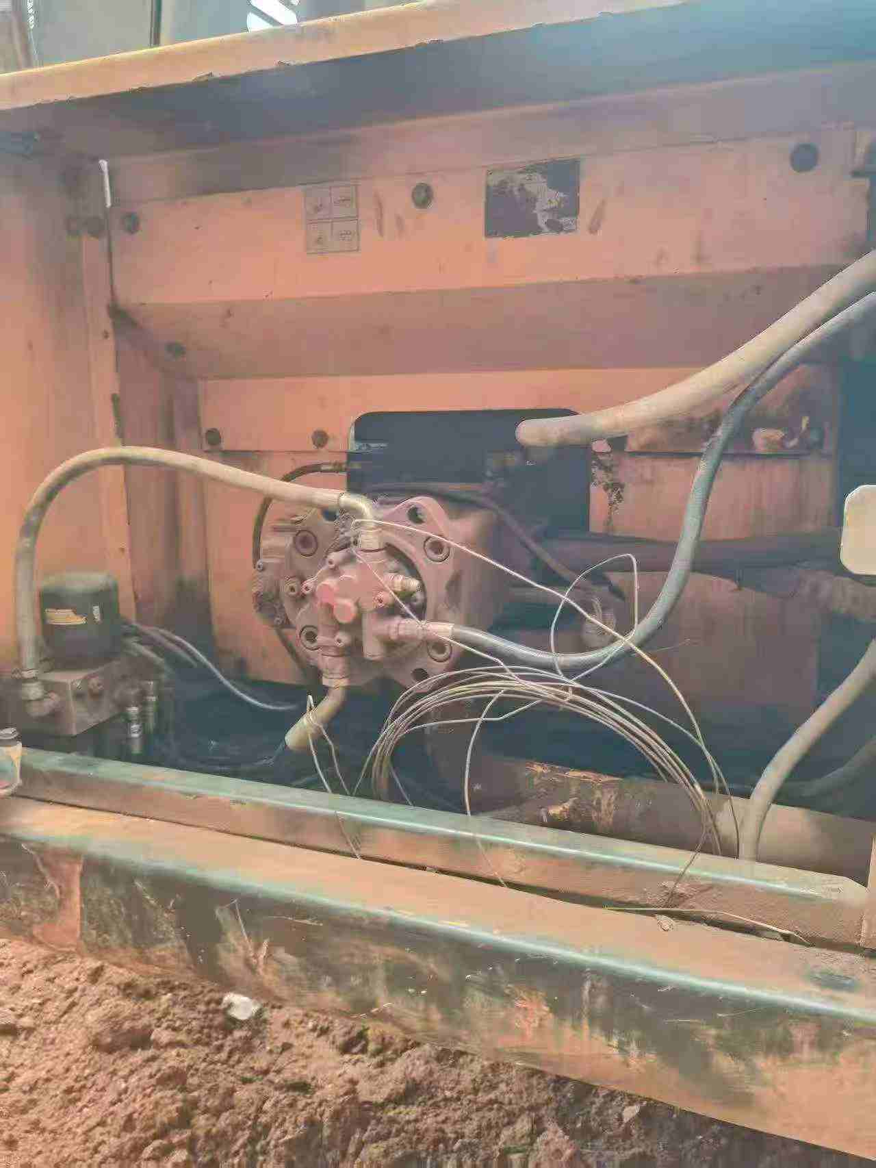 Buy Hyundai R305LC-7 Used Excavator / 5