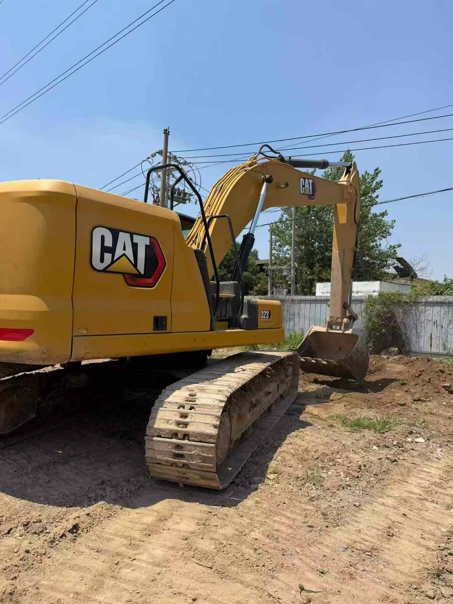 Buy Caterpillar 323 Used Excavator / 7