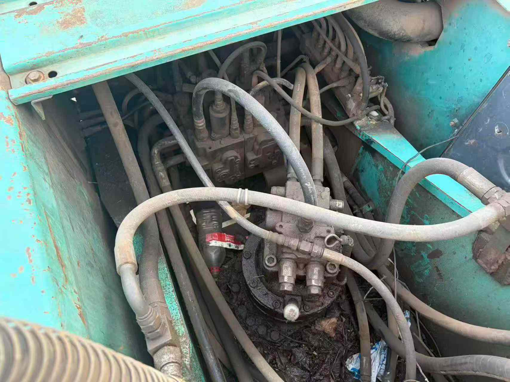 Buy Kobelco SK2008 Used Excavator / 6