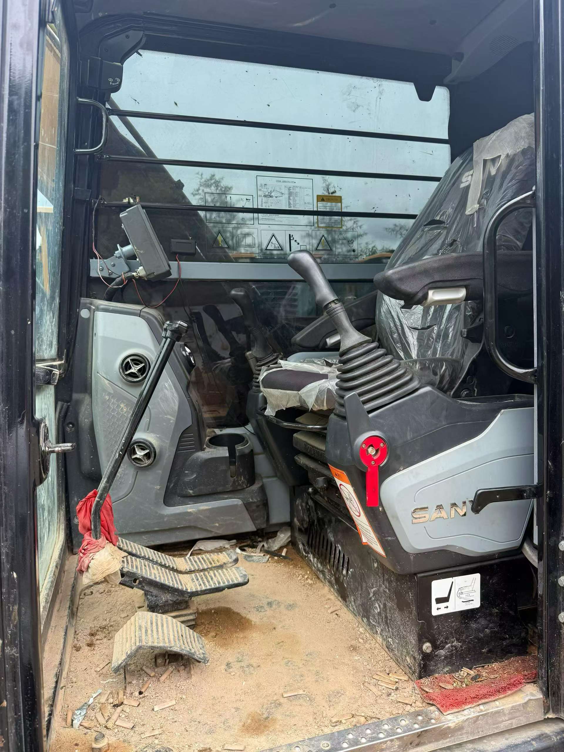 Buy Sany SY75 Used Excavator / 7