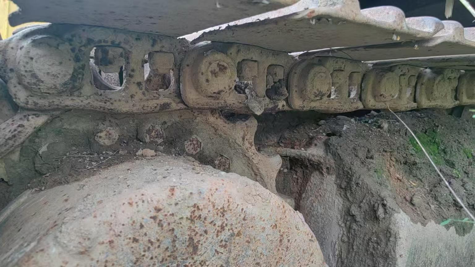 Buy Kobelco SK200-5.5 Used Excavator / 9