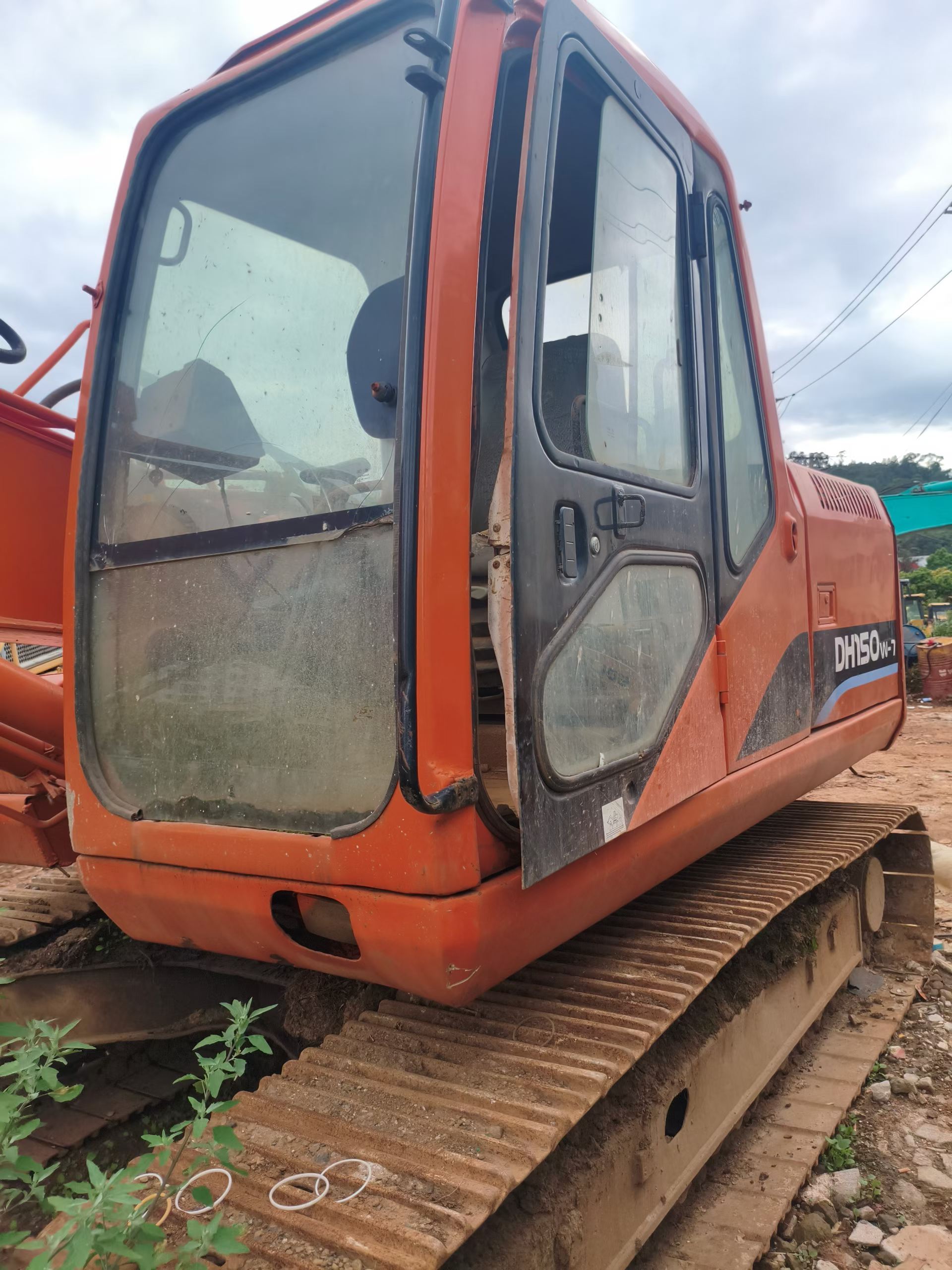 Buy Doosan DH150 Used Excavator / 2