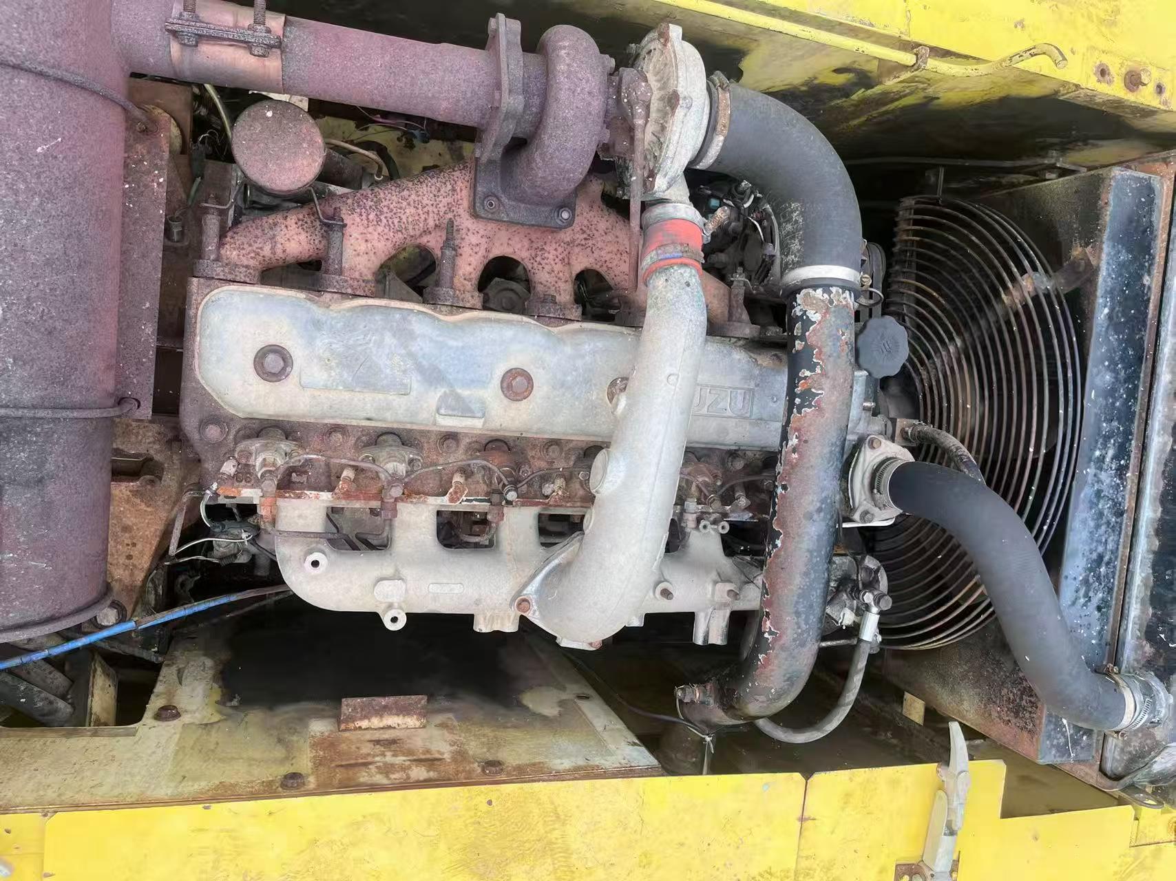 Buy Sumitomo SH200A1 Used Excavator / 8