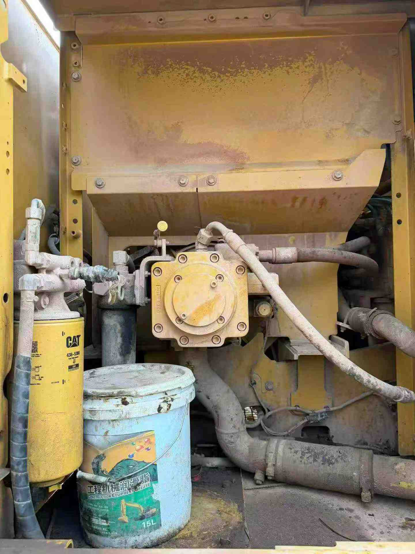 Buy Caterpillar 323 Used Excavator / 5