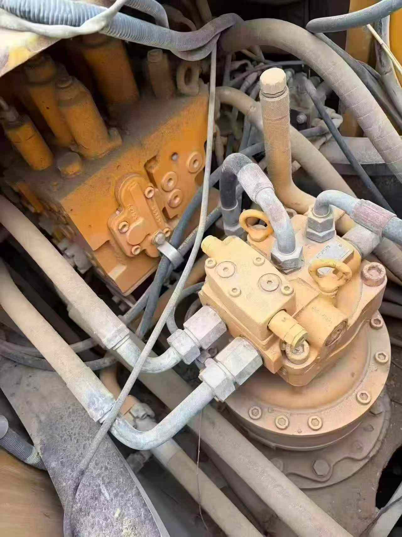 Buy Sany SY215C-8 Used Excavator / 7