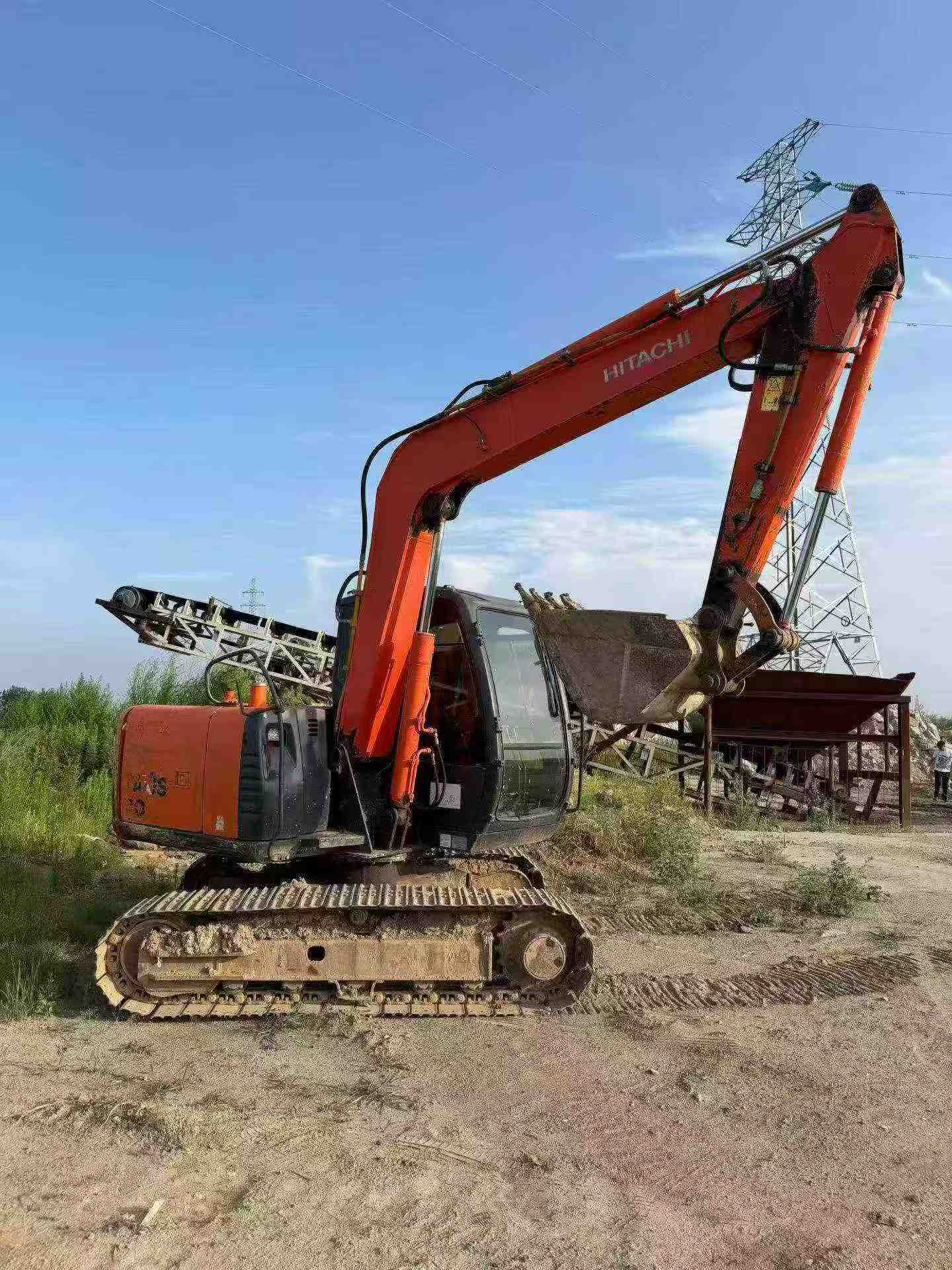 Buy Hitachi ZX70-5G Used Excavator / 2