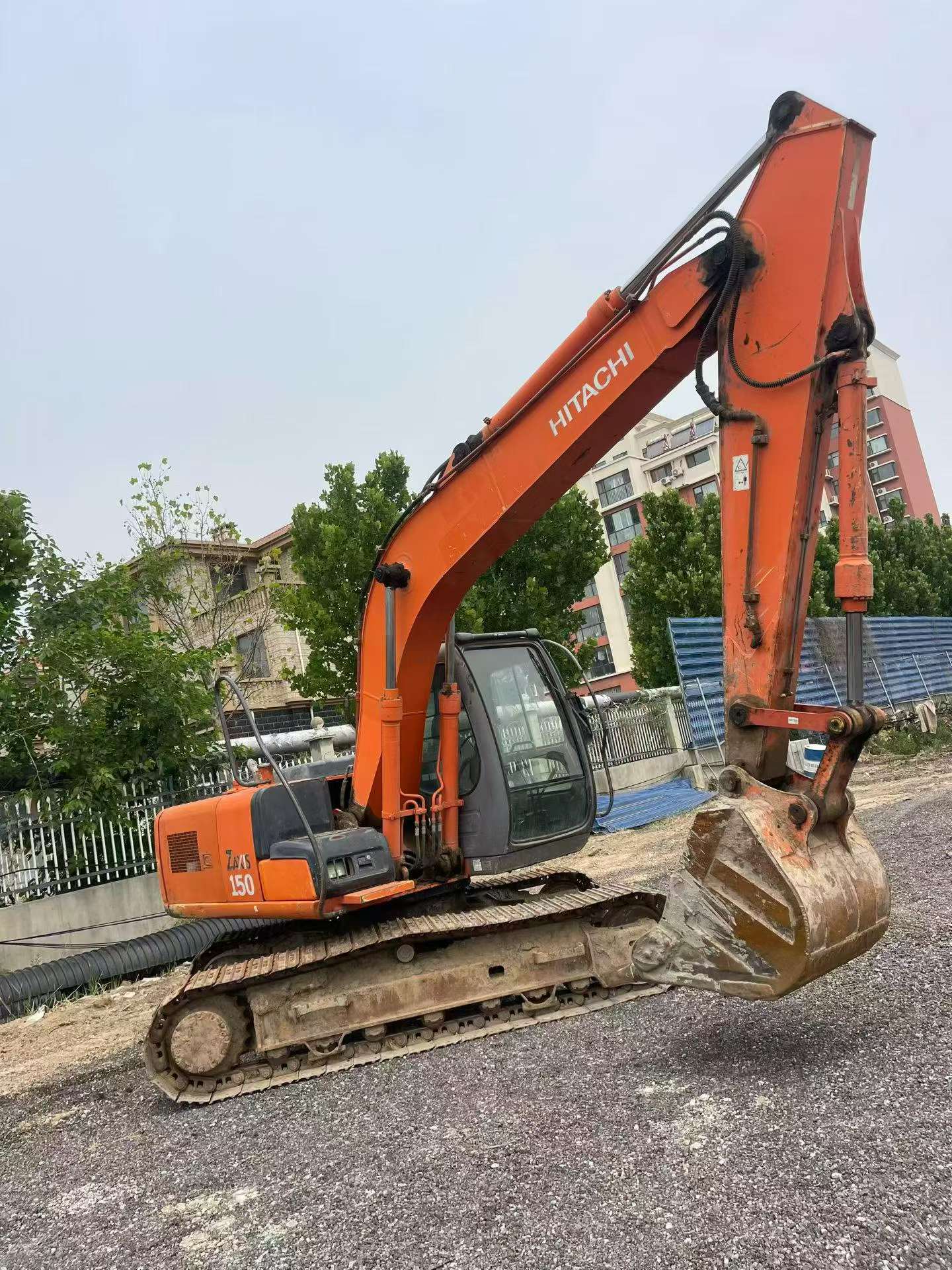 Buy Hitachi EX120 Used Excavator / 3