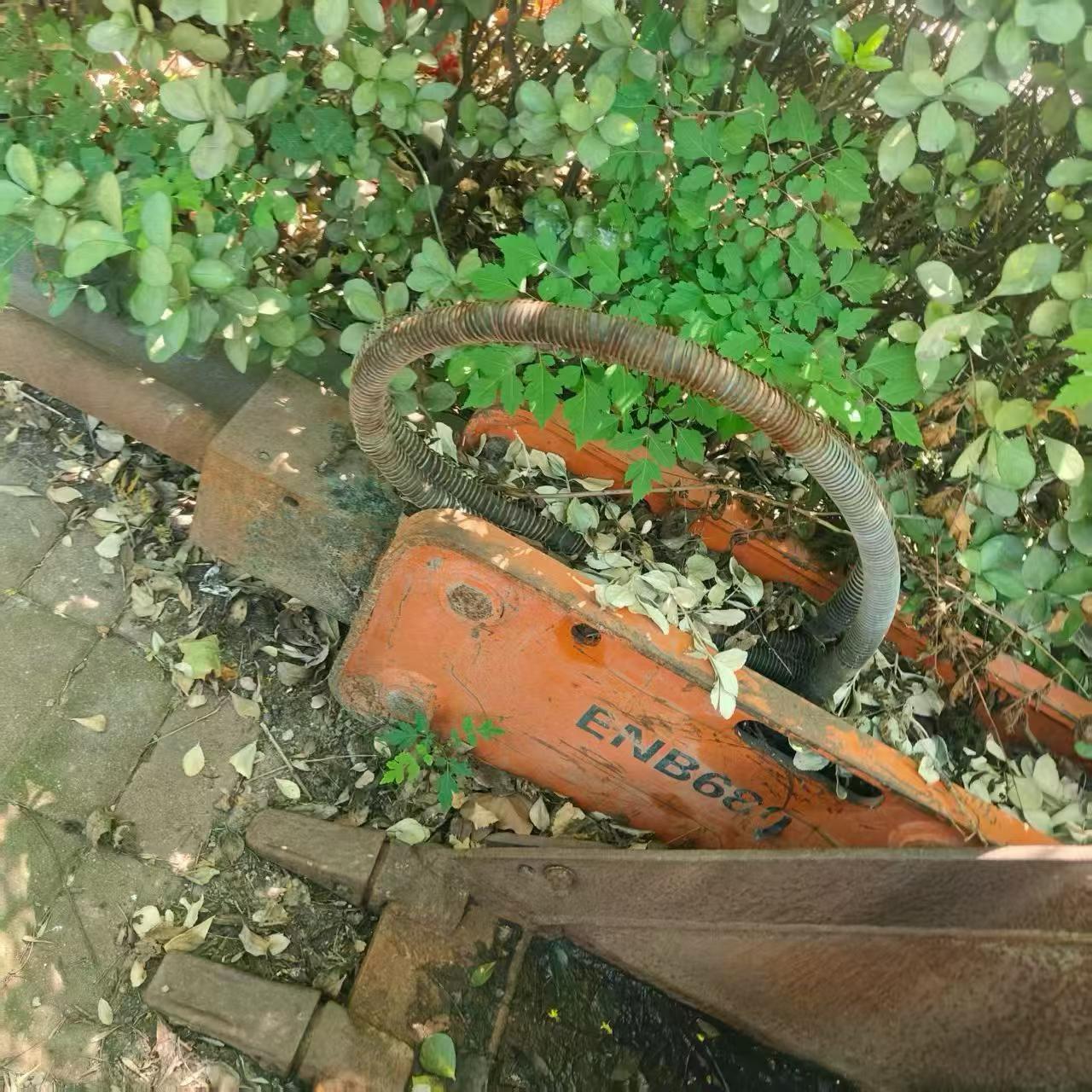 Buy Hitachi EX60-3 Used Excavator / 8