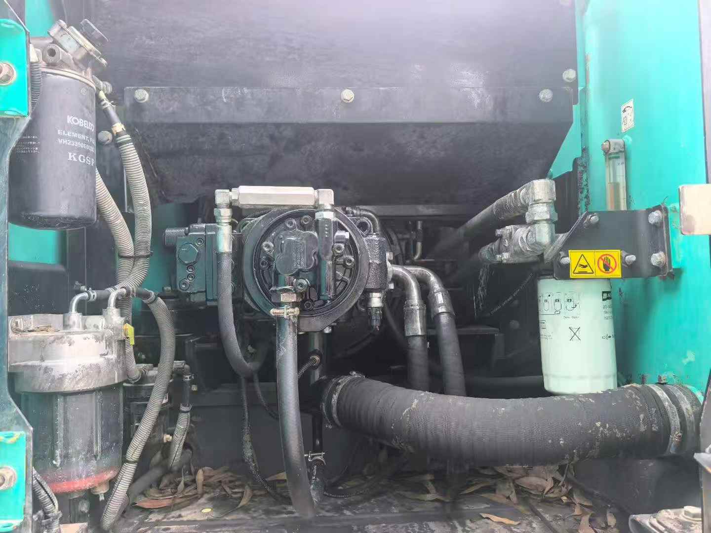 Buy Kobelco SK200-10 Used Excavator / 7