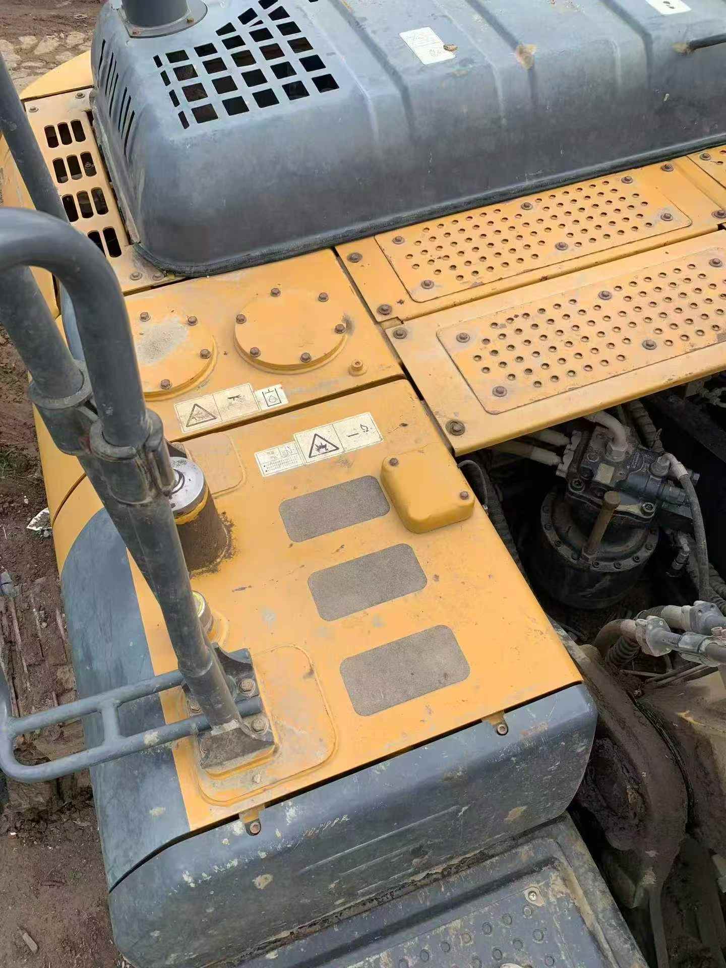 Buy XCMG XE205DA Used Excavator / 6