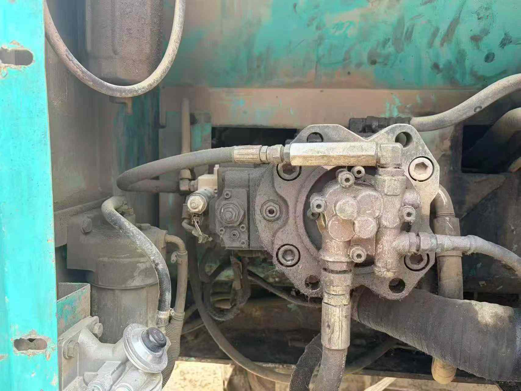 Buy Kobelco SK2008 Used Excavator / 5