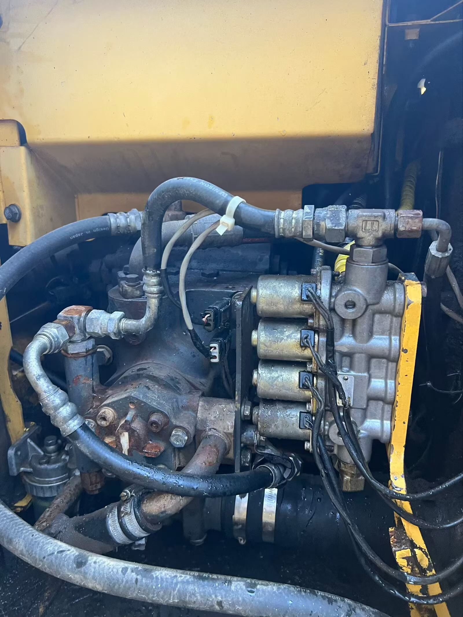 Buy Komatsu PC120-6E Used Excavator / 7