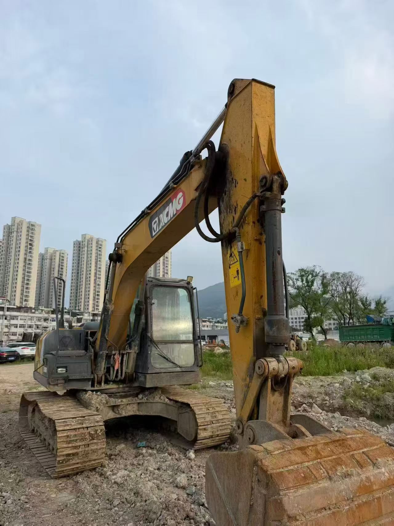 Buy XCMG XE150 Used Excavator / 3