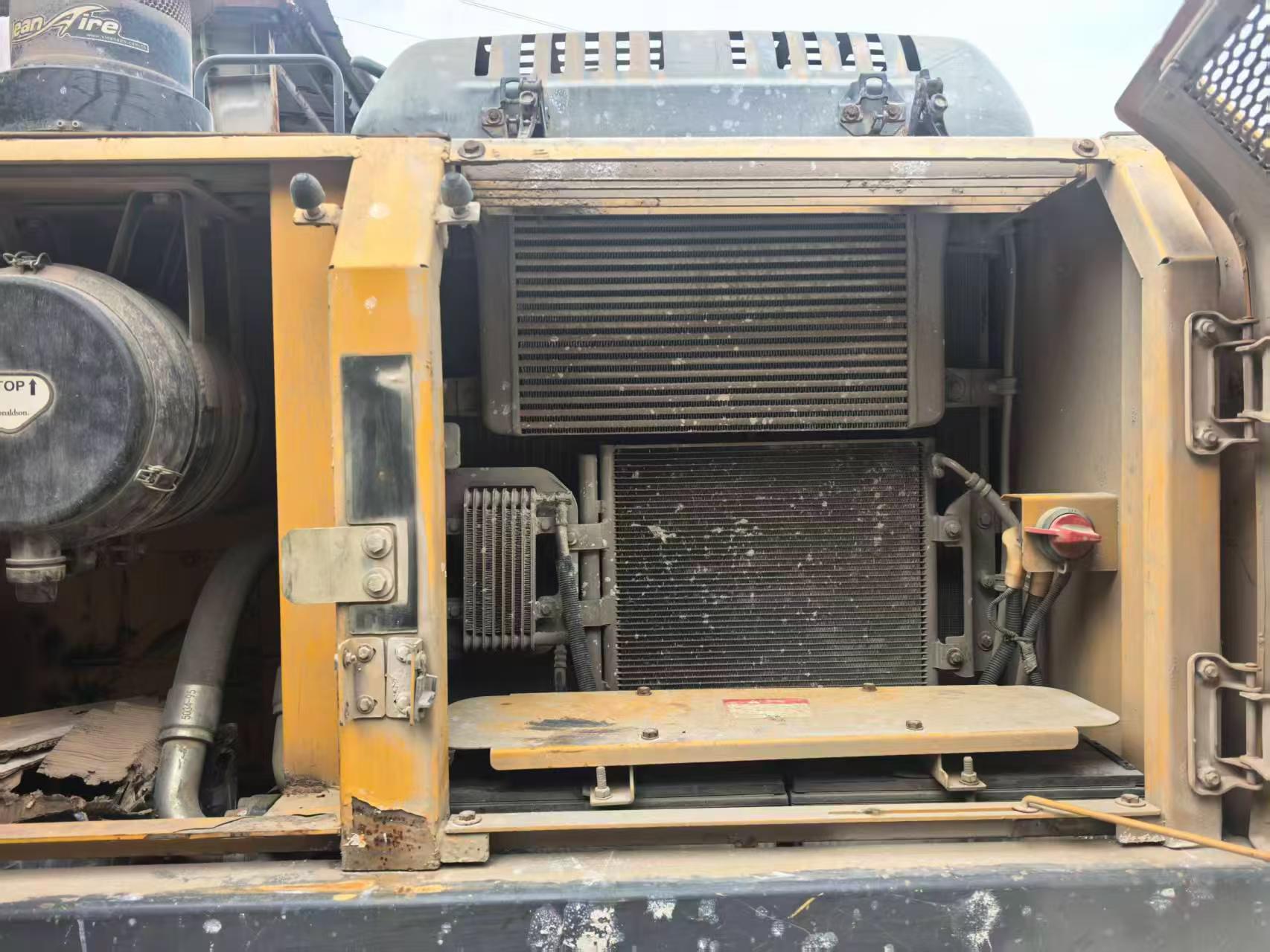 Buy XCMG XE215 Used Excavator / 7