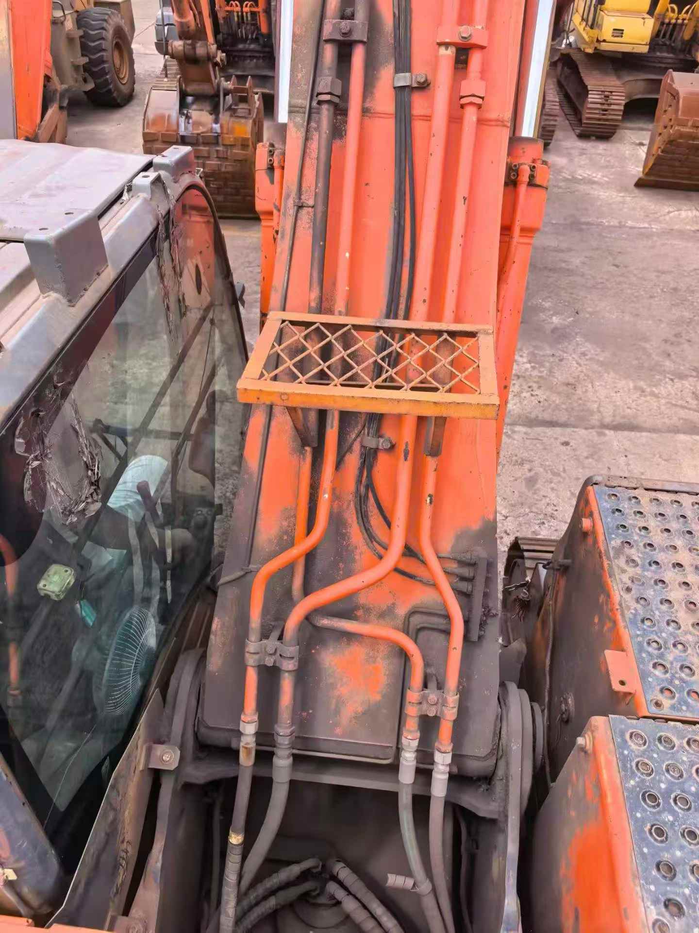Buy Hitachi EX240-5 Used Excavator / 5
