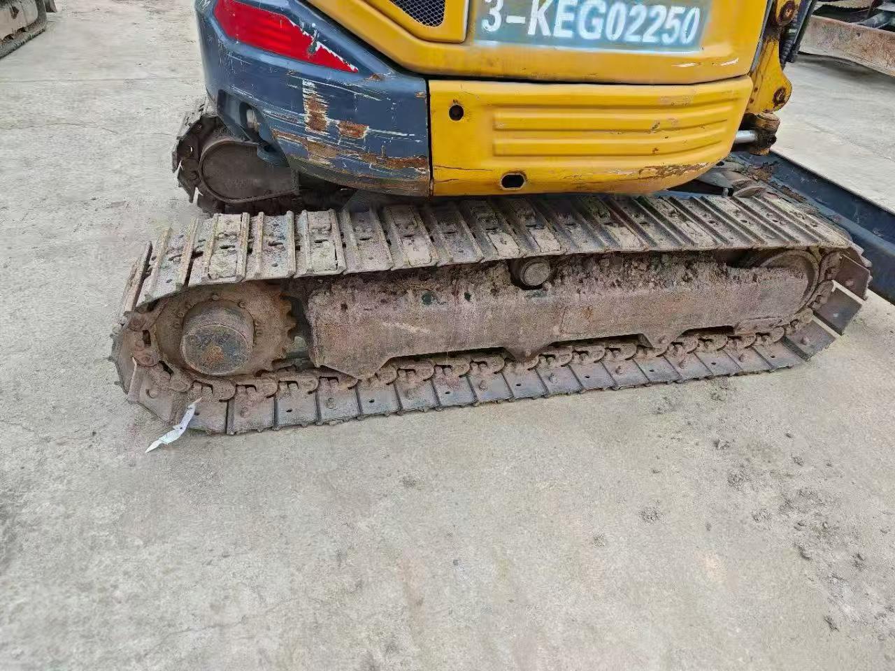 Buy XCMG XE26U Used Excavator / 7