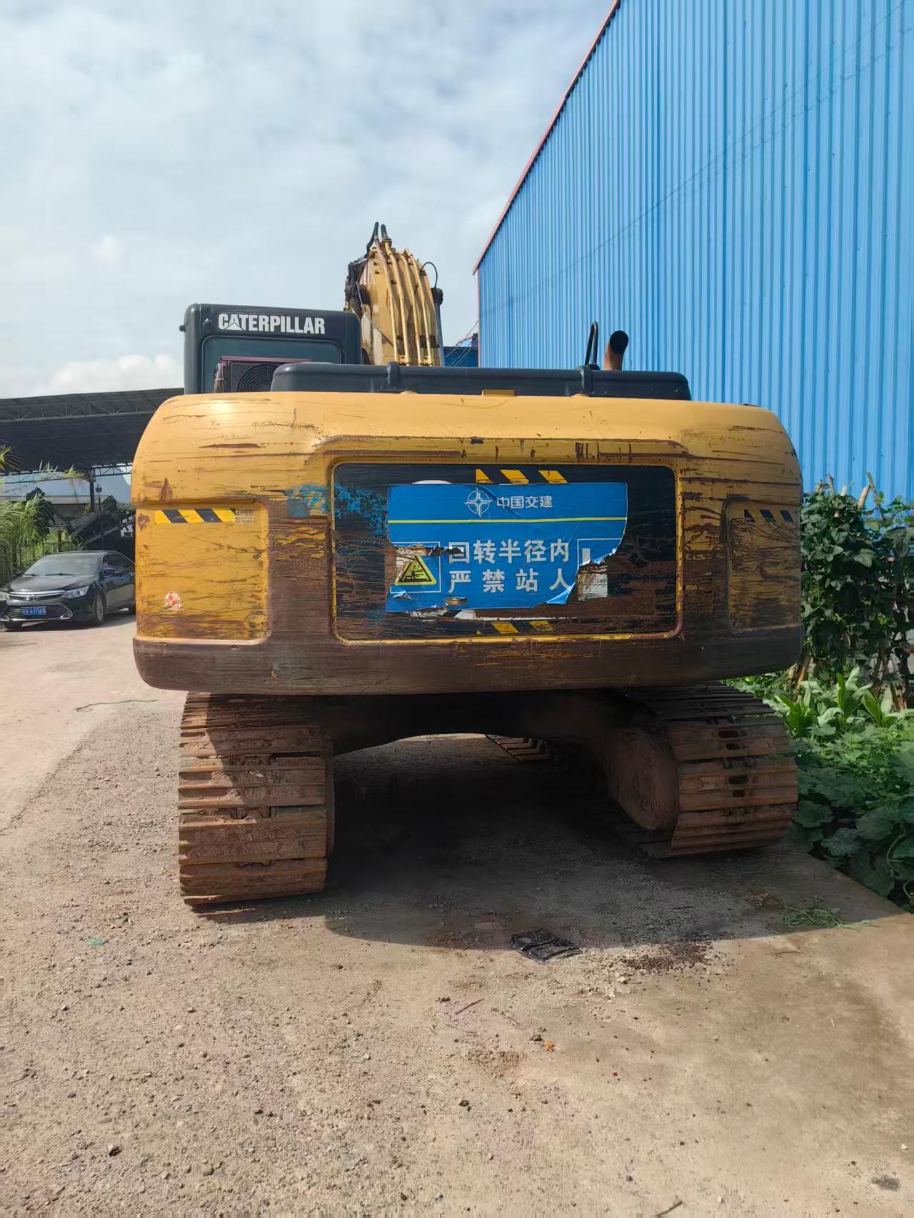 Buy Caterpillar 320D Used Excavator / 4